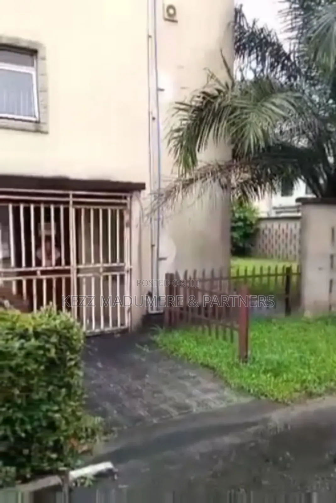 For Sale : 6 Plots With Structure at New Gra Phase 2 , Ph in GRA Phase 2 / Port-Harcourt
