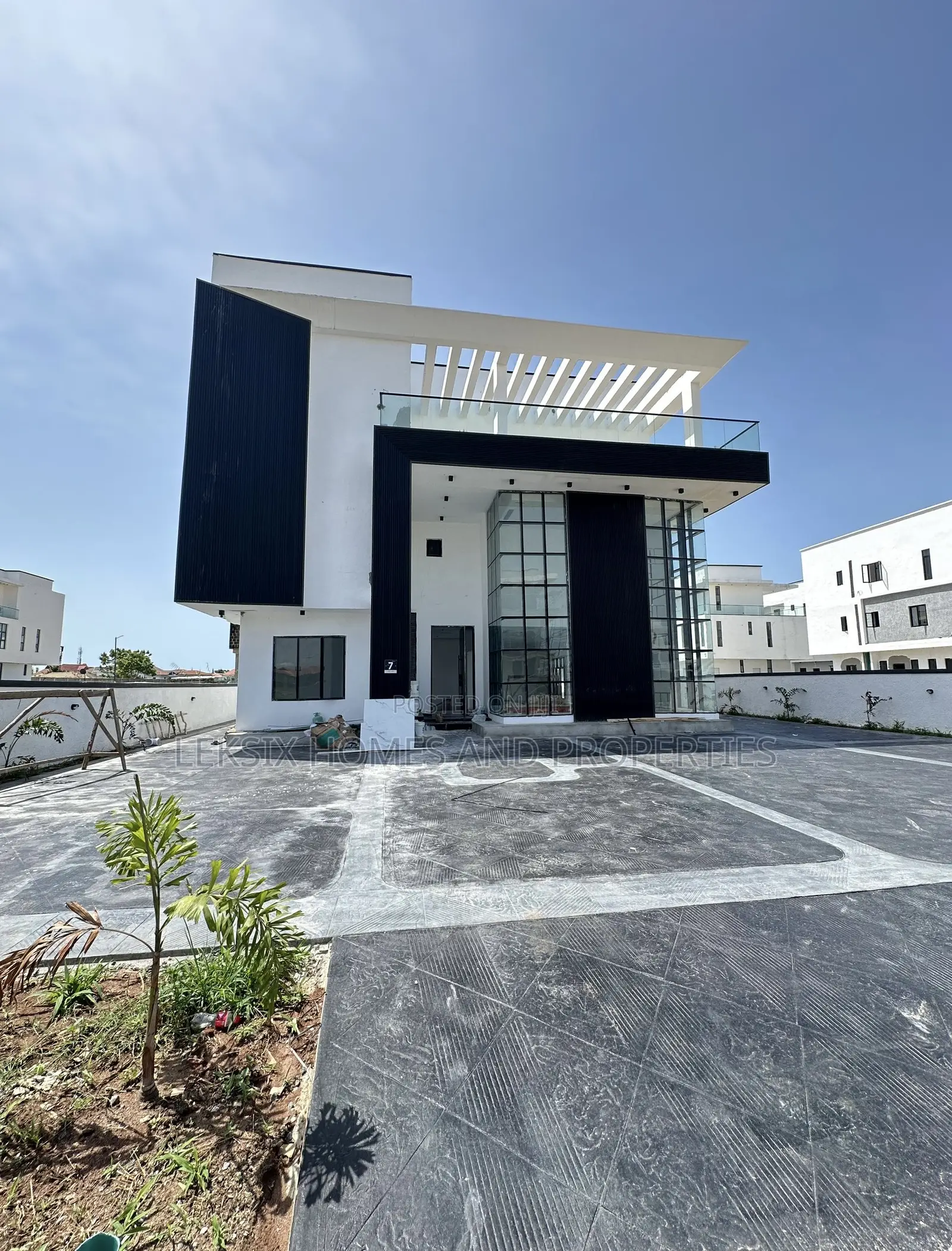 7bdrm Mansion in A Well Secured, Ikate for sale in Ikate
