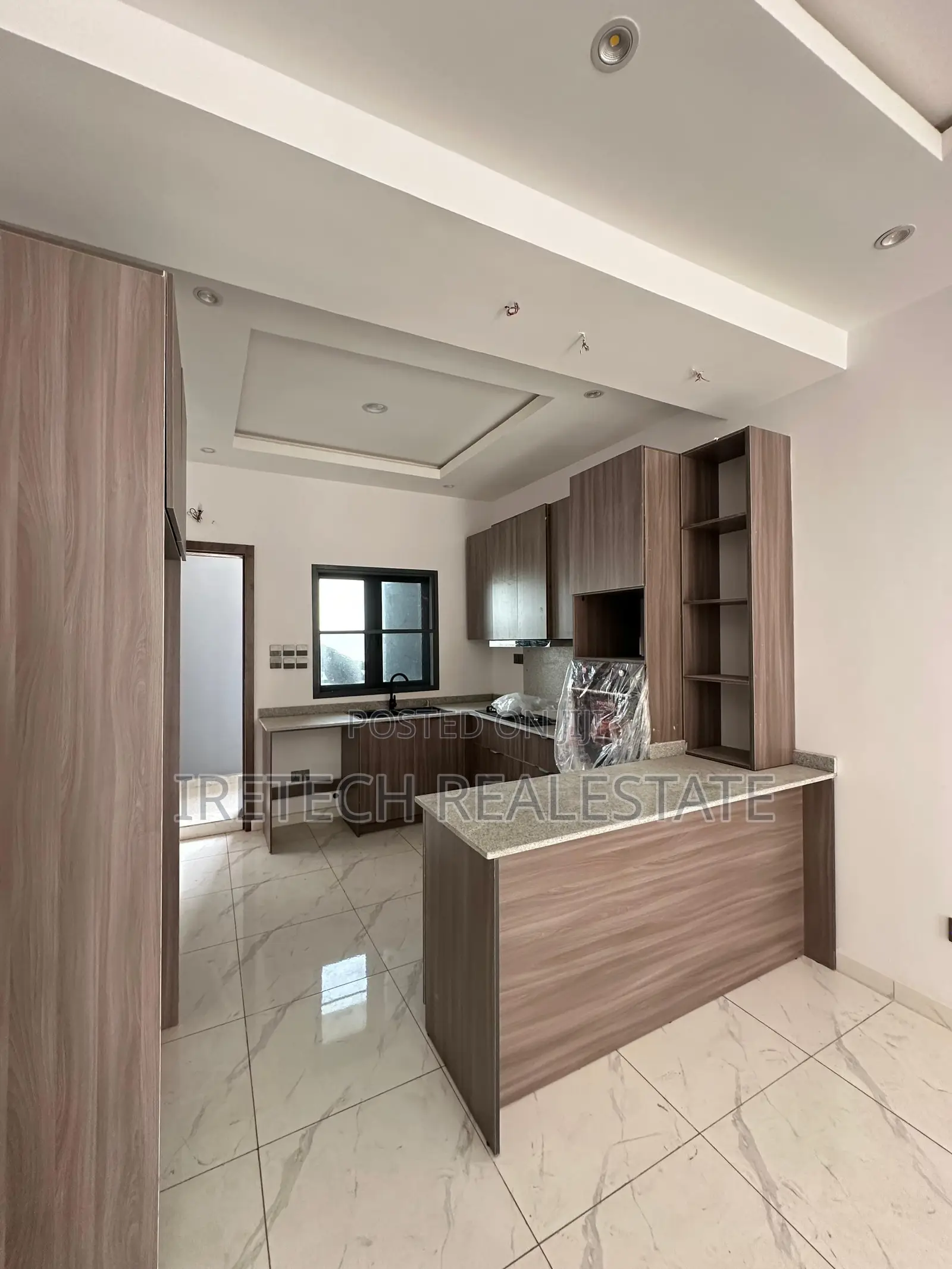 3bdrm Apartment in Ikate Lekki Lagos for sale in Ikate