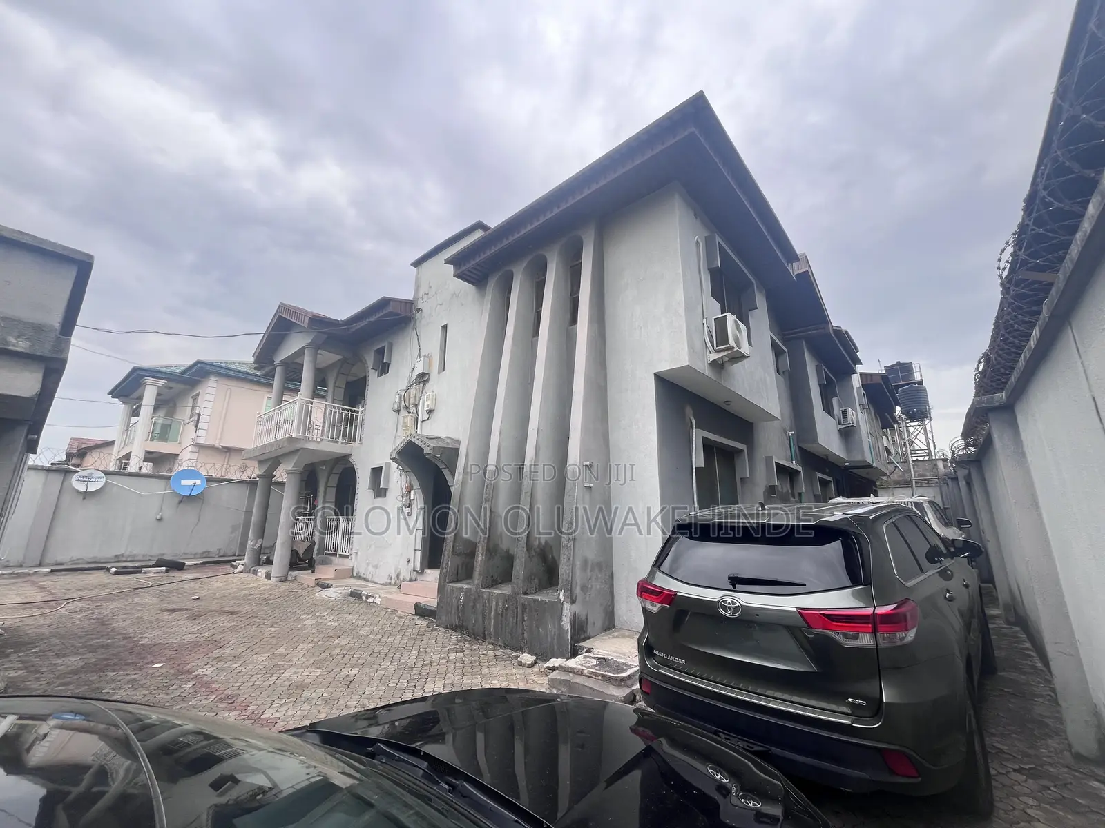 3bdrm Block of Flats in Gemade Estate, Alimosho for sale in Alimosho