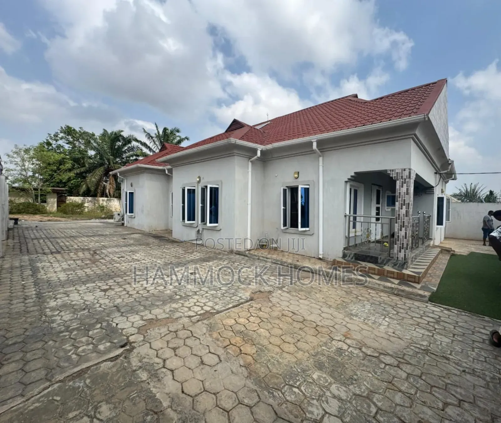 5bdrm Bungalow in Gospel Estate, Ojoo for sale in Ojoo