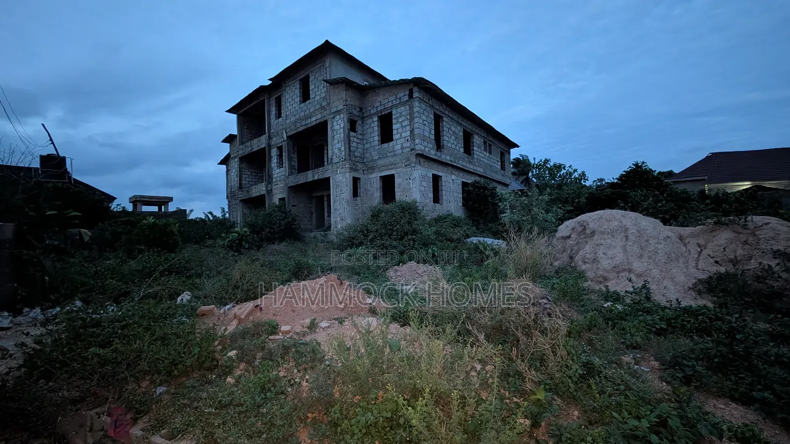 75% Completed 5 Units Of 3-bedroom Flat At Kajola, Orogun Express, in Ojoo