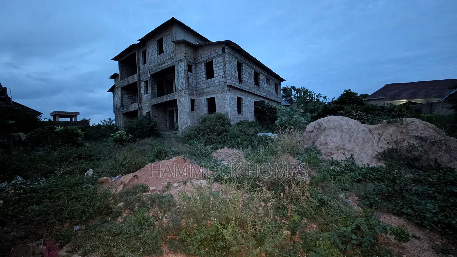 75% Completed 5 Units Of 3-bedroom Flat At Kajola, Orogun Express, in Ojoo