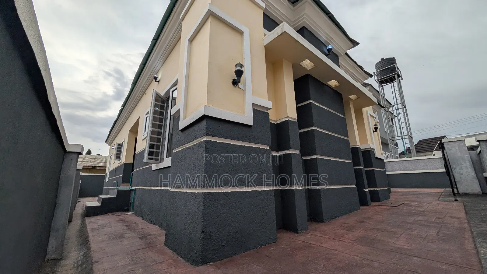 4bdrm Bungalow in Bera Estate ,, Akobo for sale in Akobo
