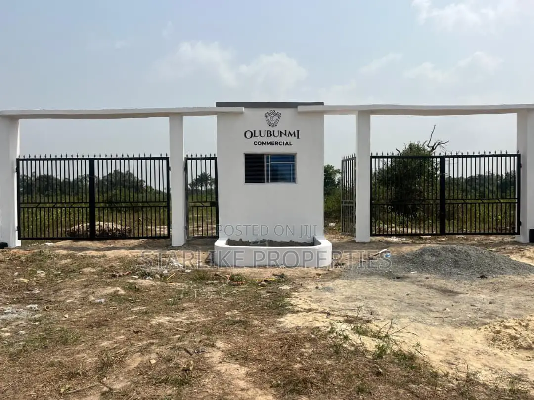 Secure Residential and Commercial Plots in a Fast Growing Location in Epe
