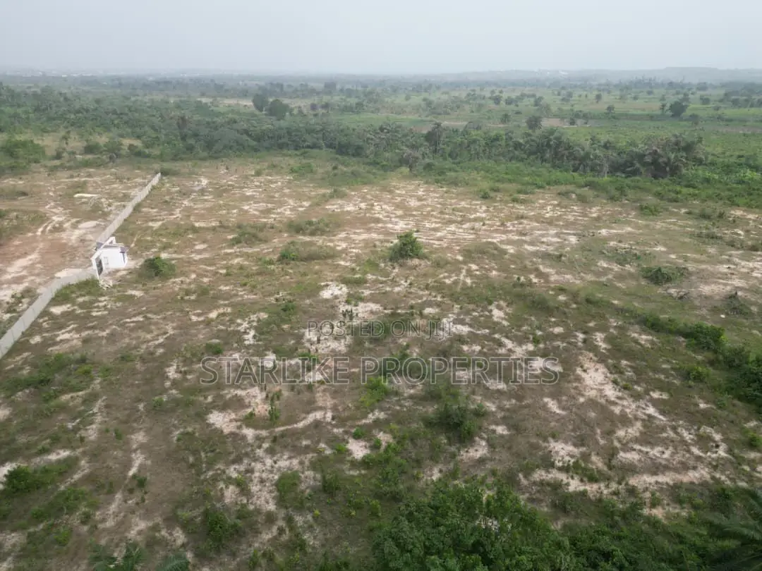 Secure Residential and Commercial Plots in a Fast Growing Location in Epe
