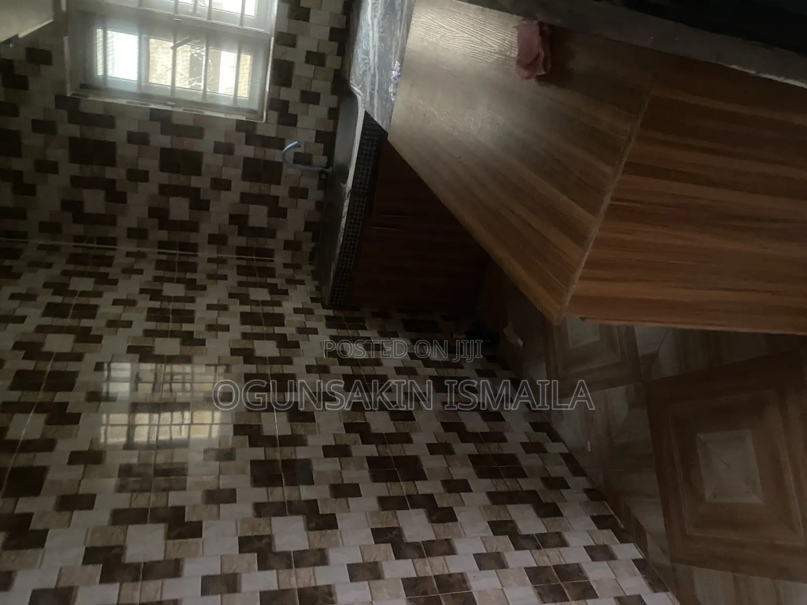 2bdrm Block of Flats in Adeyeri Estate, College for rent in College