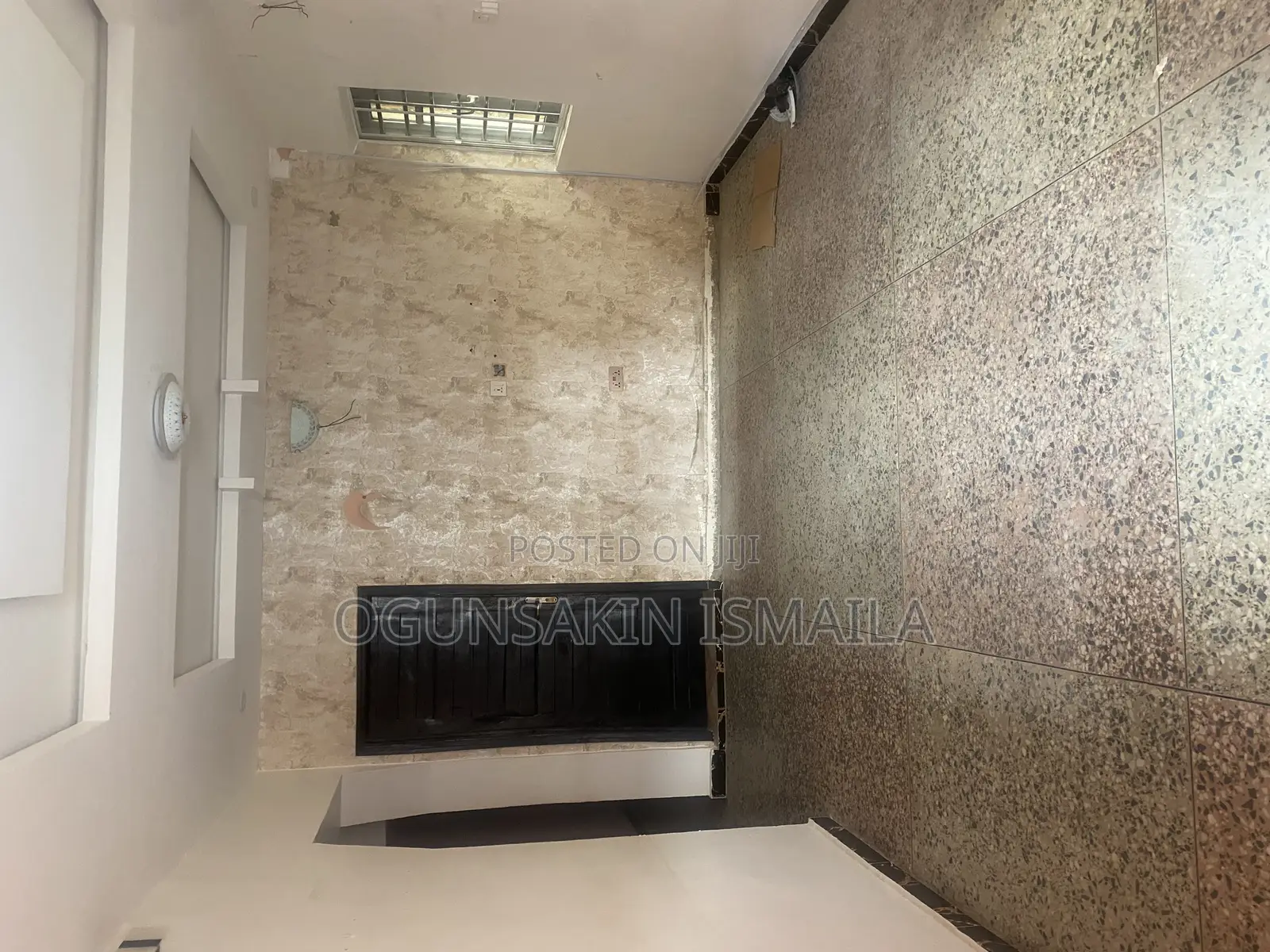 2bdrm Block of Flats in Adeyeri Estate, College for rent in College