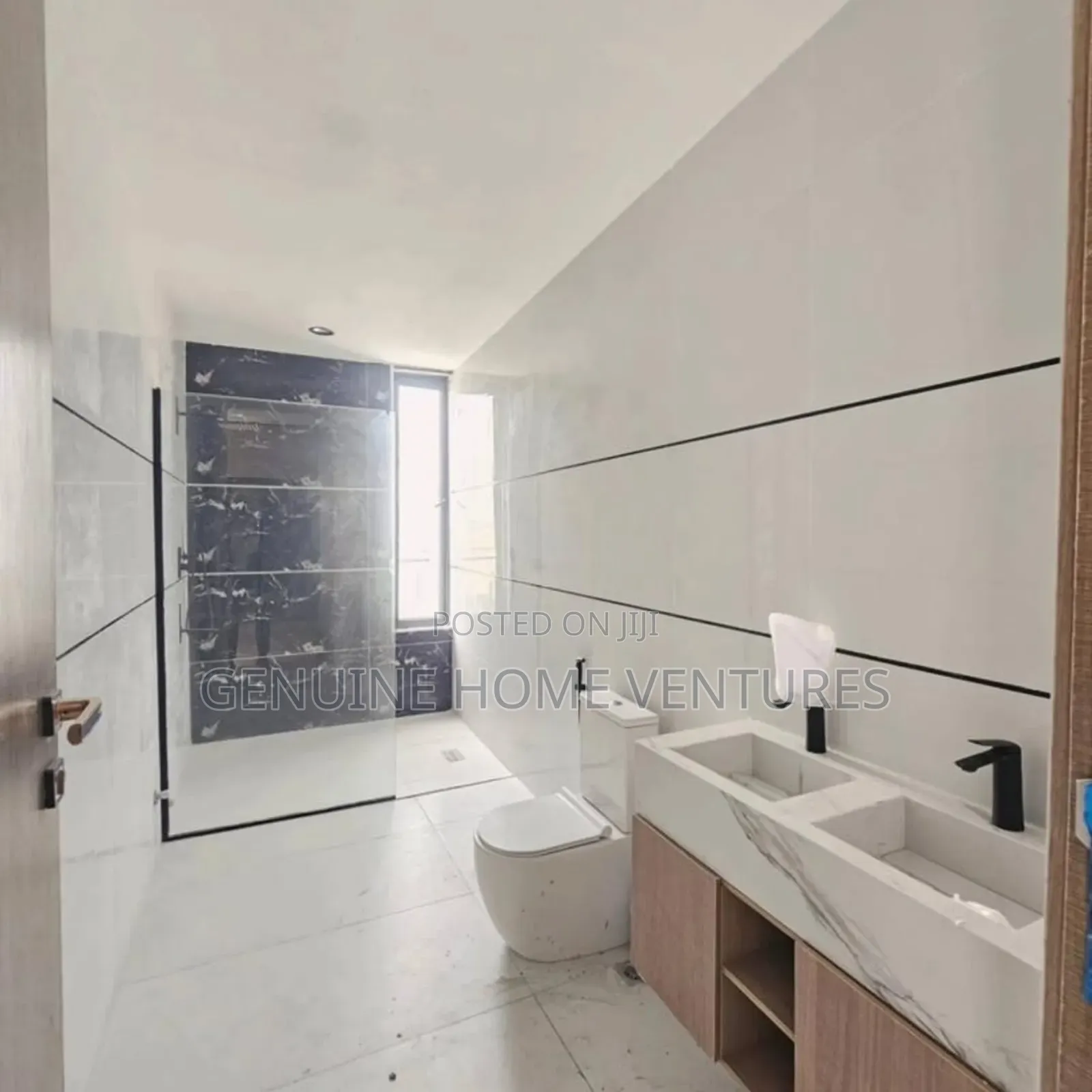 5bdrm Duplex in Cowrie Creek Estate for sale in Ikate