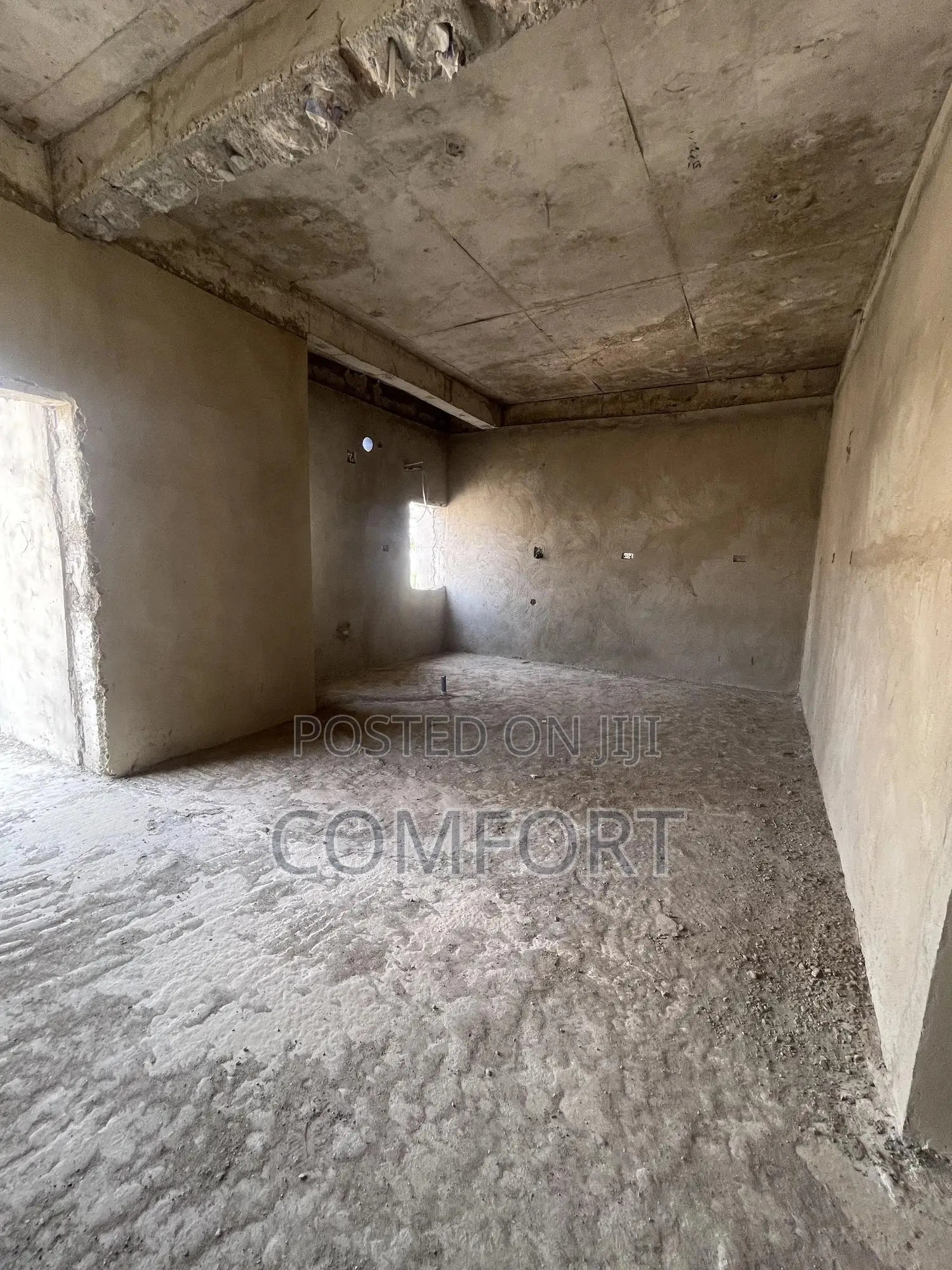 Well Built 5bedroom Townhouse (Terrace) in Wuse