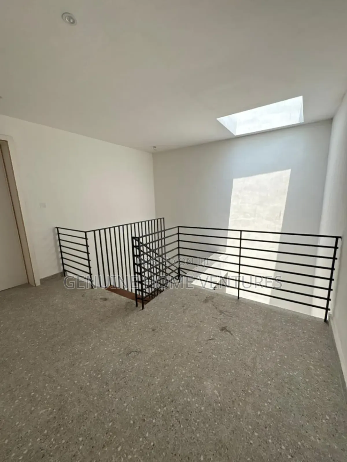 4bdrm Duplex in Ikate for sale in Ikate