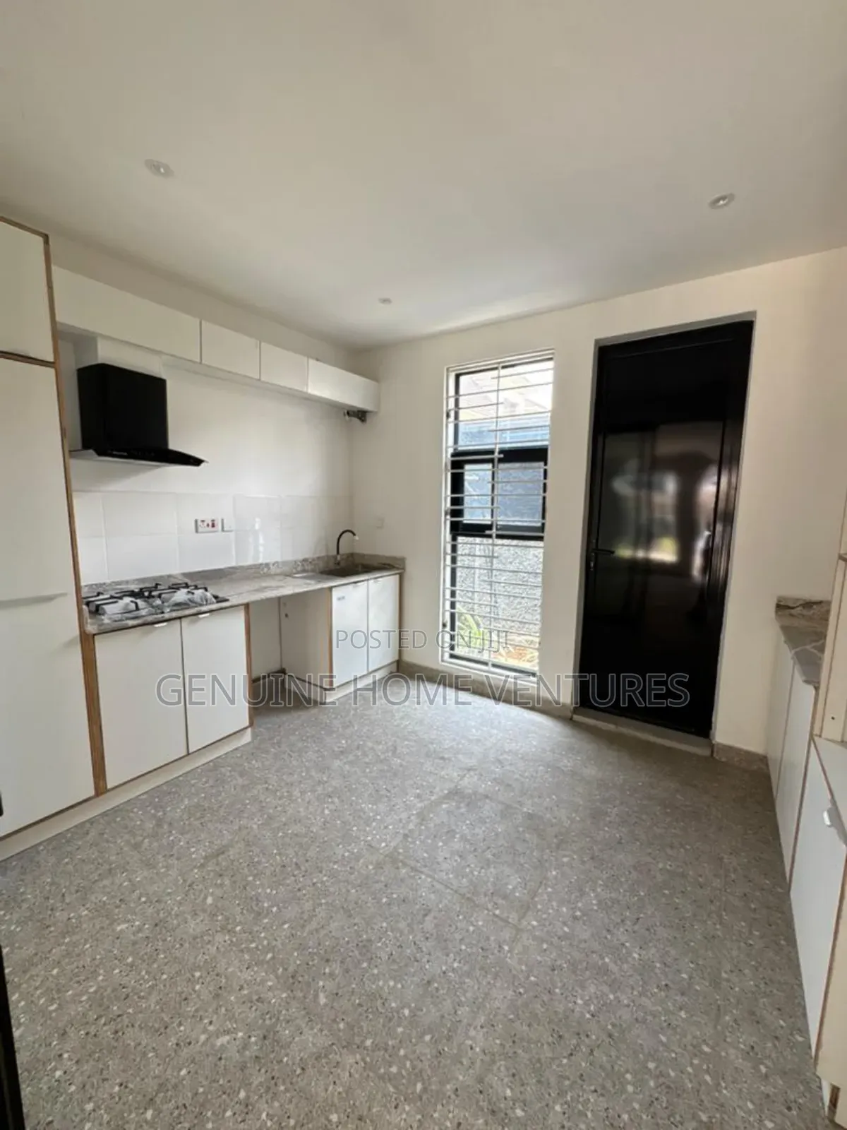 4bdrm Duplex in Ikate for sale in Ikate