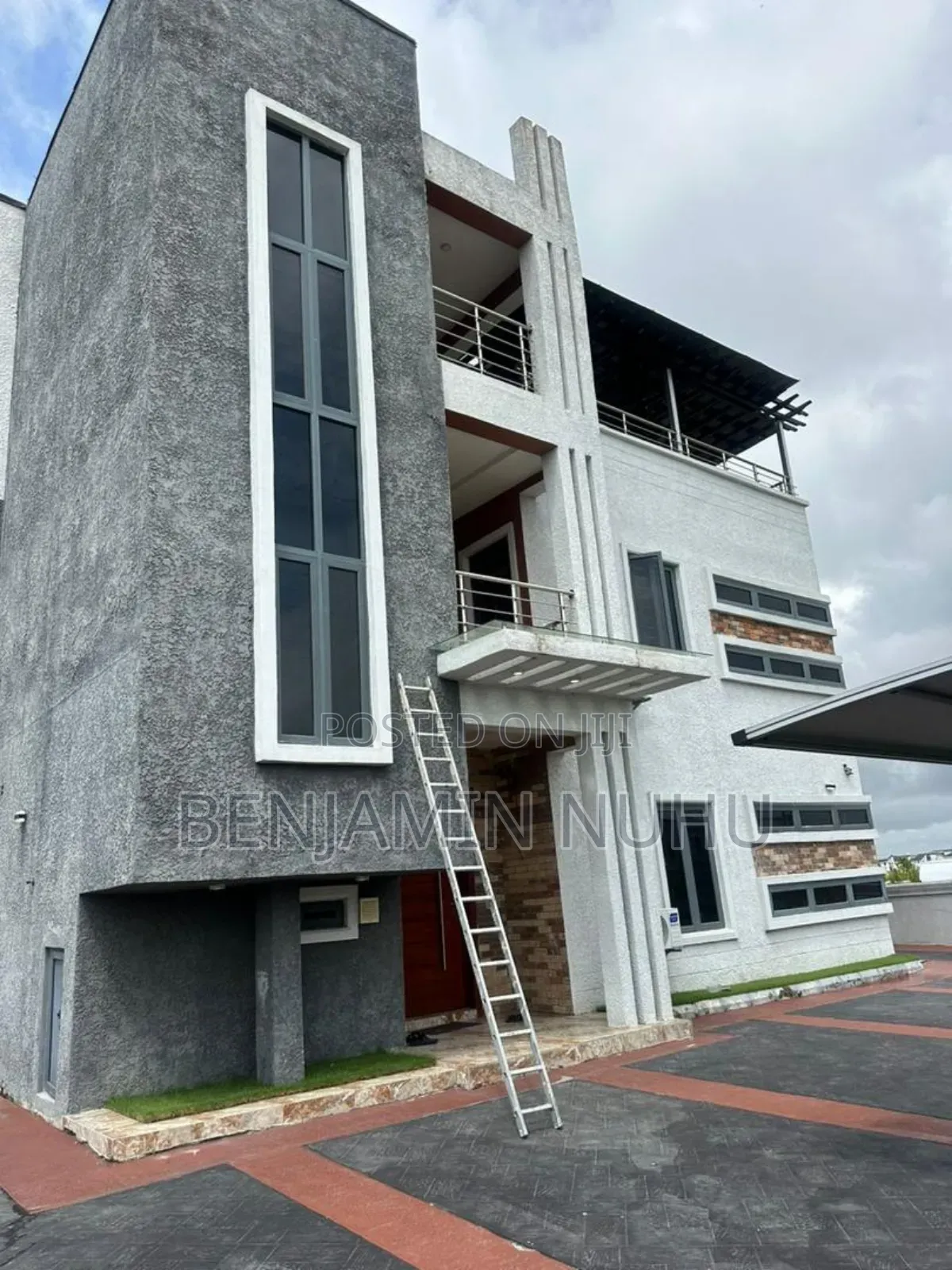 4bdrm Duplex in Creek Heaven Estate, Ikota for rent in Ikota