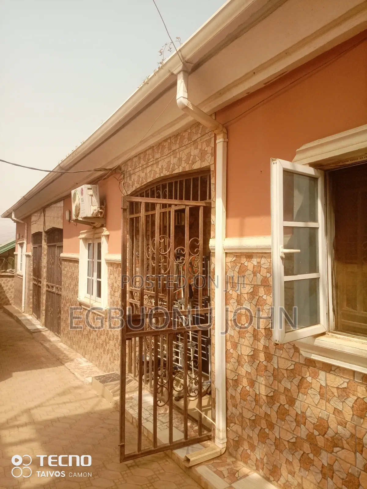 Furnished Mini Flat in Saburi2 Extension, Dei-Dei for sale in Dei-Dei
