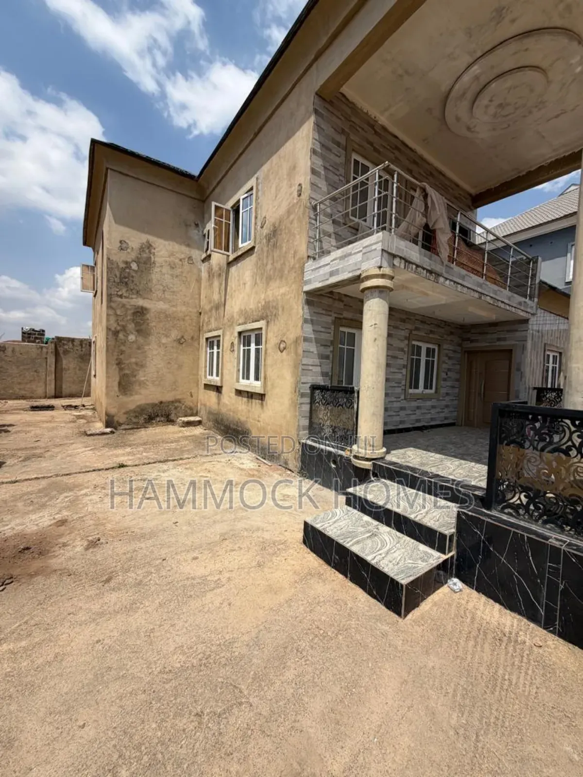 5bdrm Duplex in Ifẹsowapọ Estate ,, Akobo for sale in Akobo