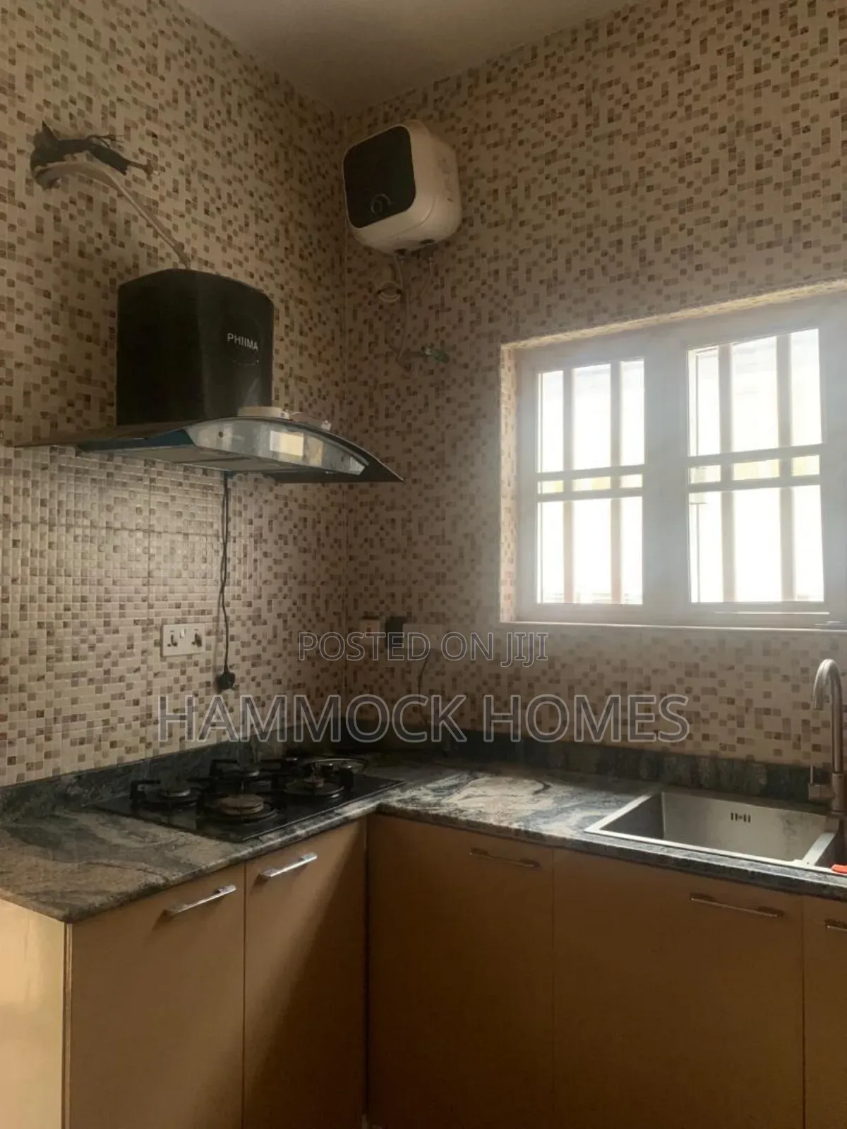 4bdrm Bungalow in Carlton Gate Estate, Akobo for sale in Akobo