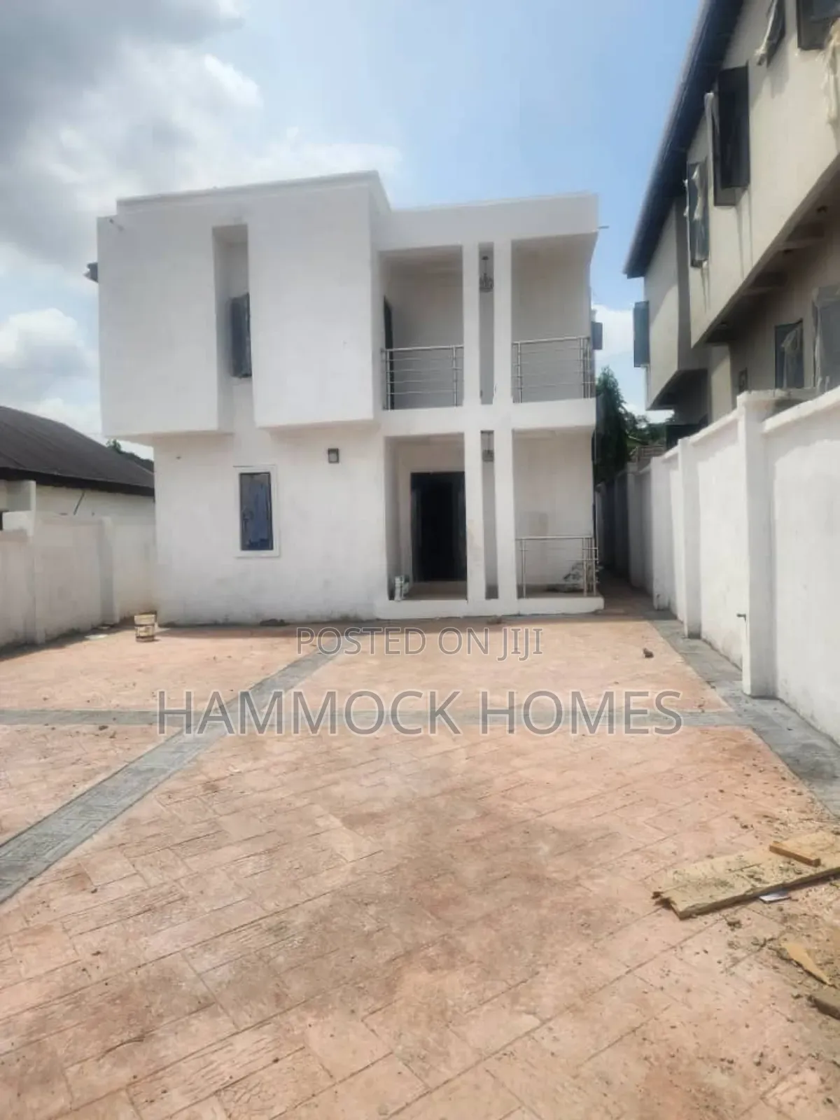 4bdrm Duplex in Onikoko Close, Agodi for sale in Agodi