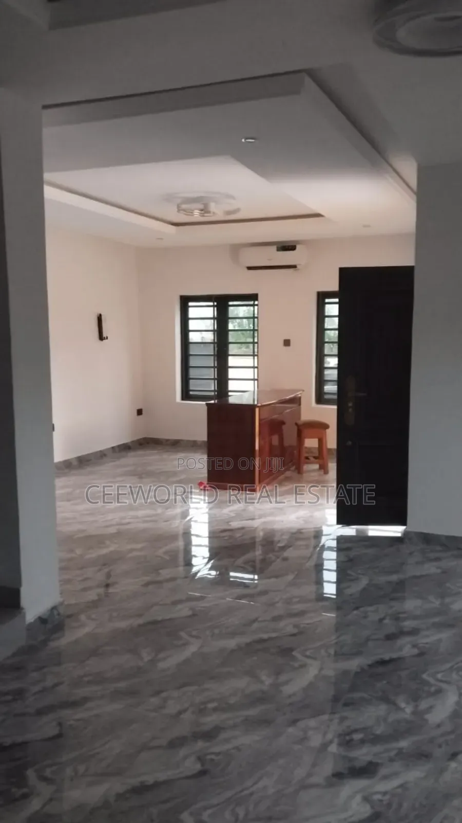 4bdrm Duplex in Agodi Gra for rent in Agodi