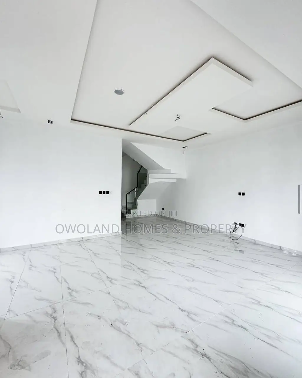 4bdrm Duplex in Orchid Estate, Ikota for rent in Ikota