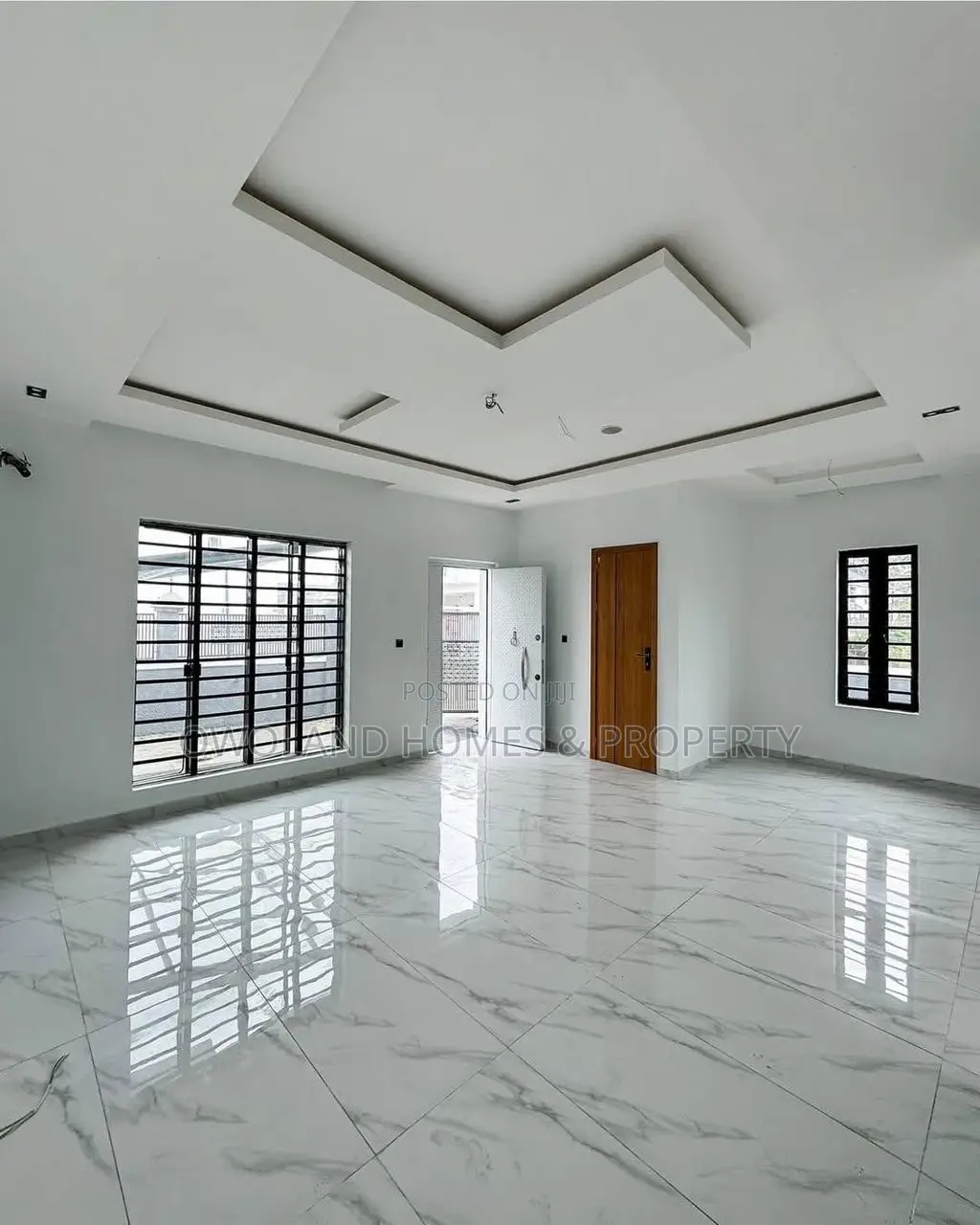 4bdrm Duplex in Orchid Estate, Ikota for rent in Ikota