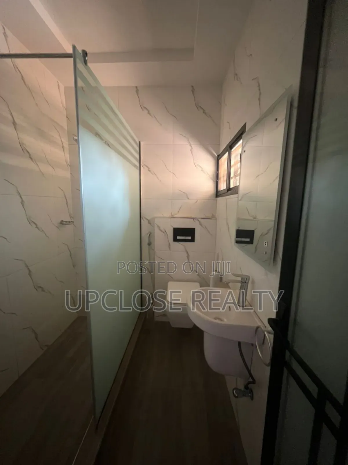 5bdrm Duplex in Gudu for sale in Gudu