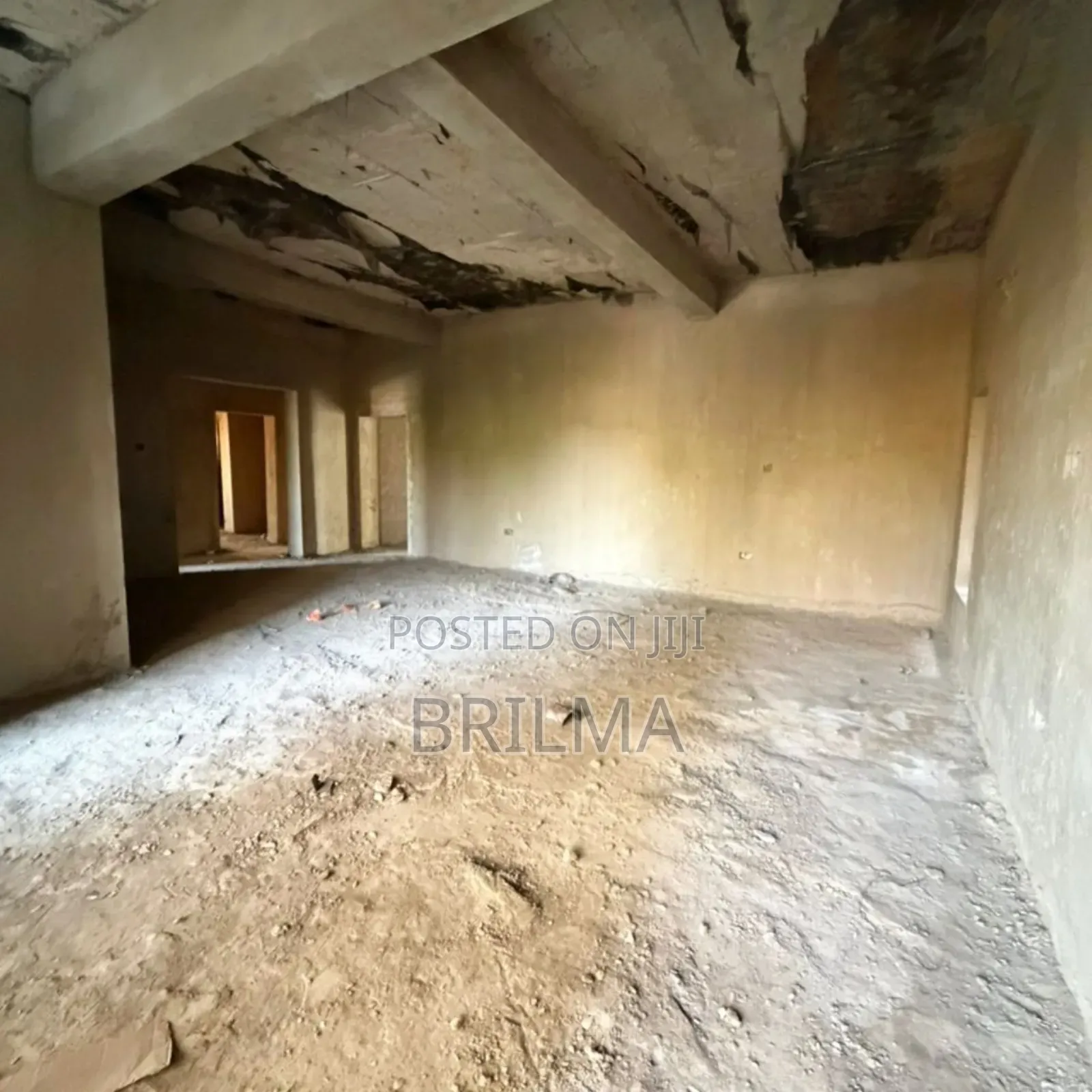 3bdrm Apartment in Kaura for sale in Kaura