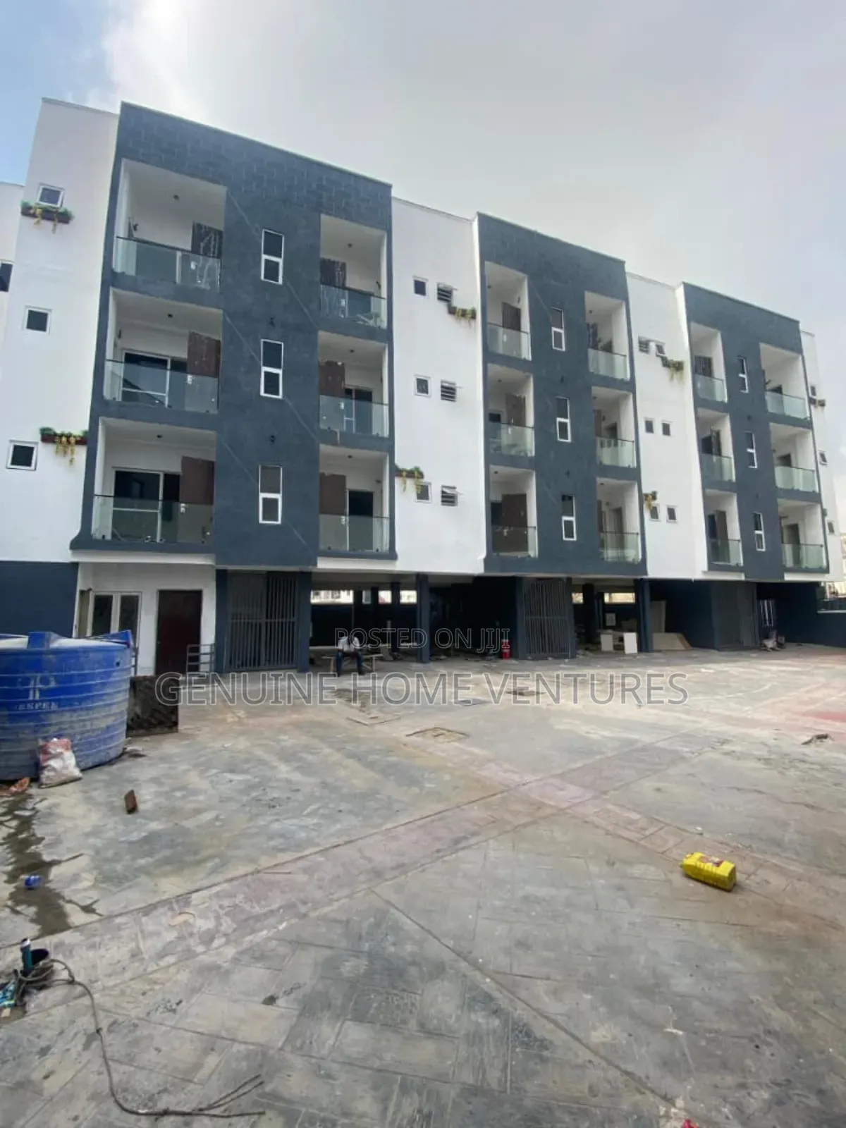 Studio Apartment in Ikate for sale in Ikate