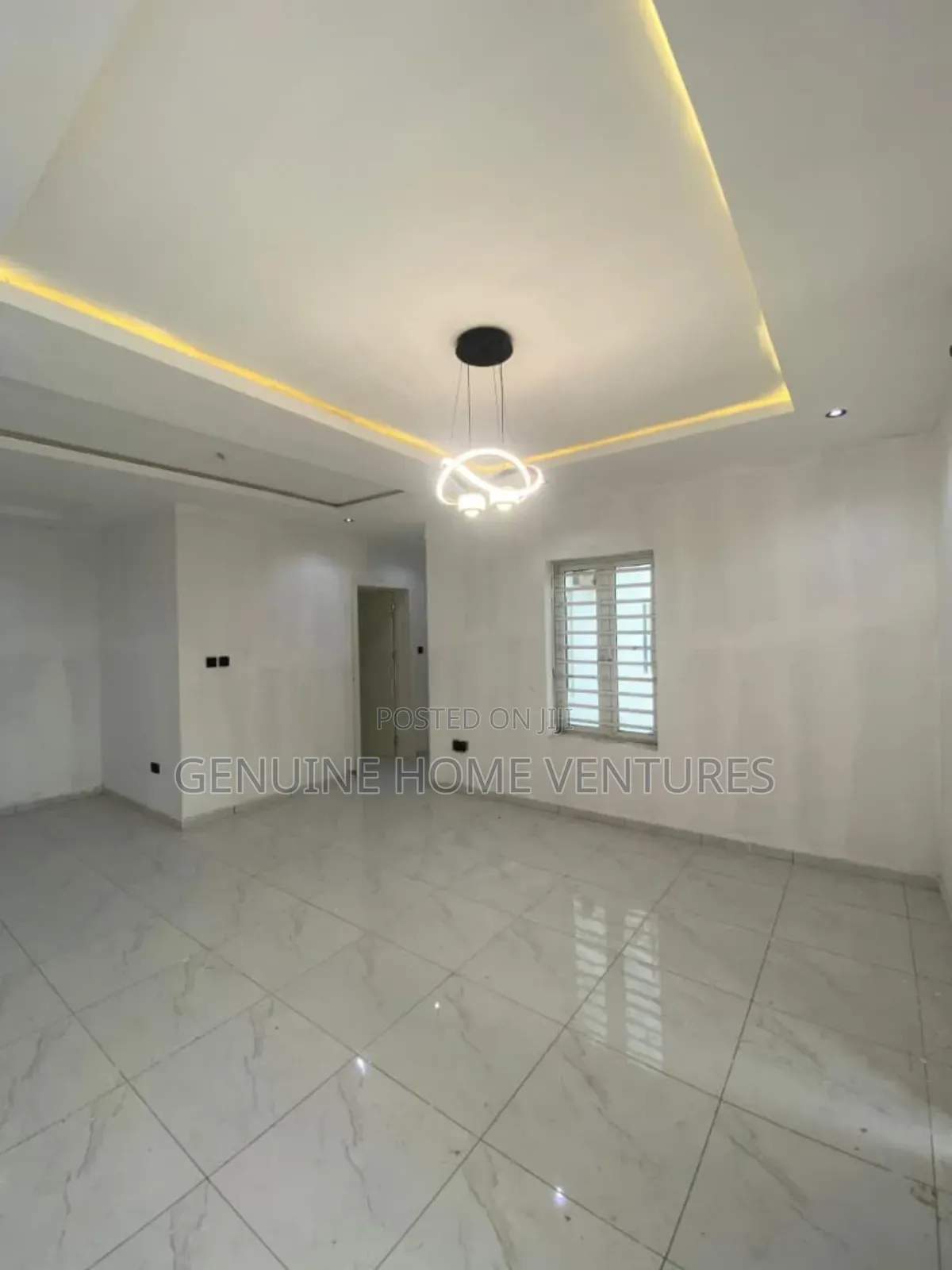 Studio Apartment in Ikate for sale in Ikate