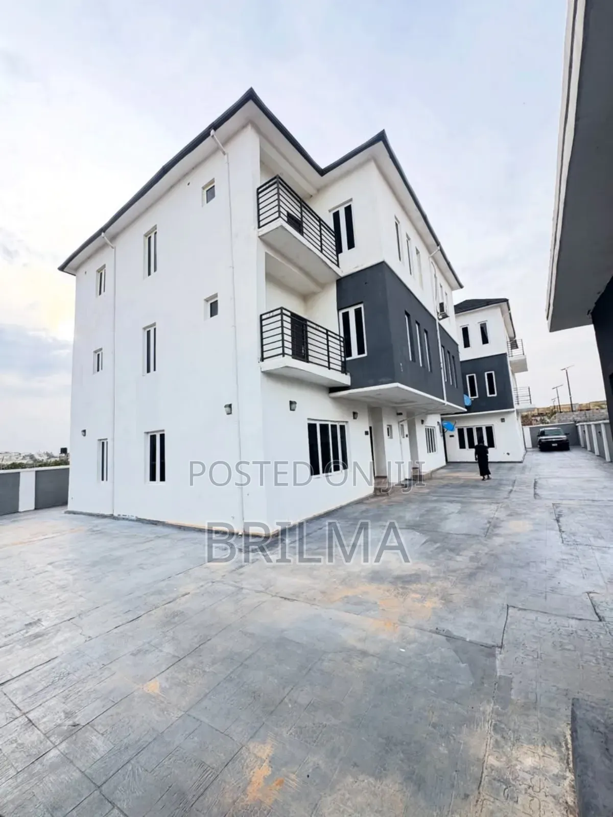 4bdrm Duplex in Life Camp for rent in Life Camp