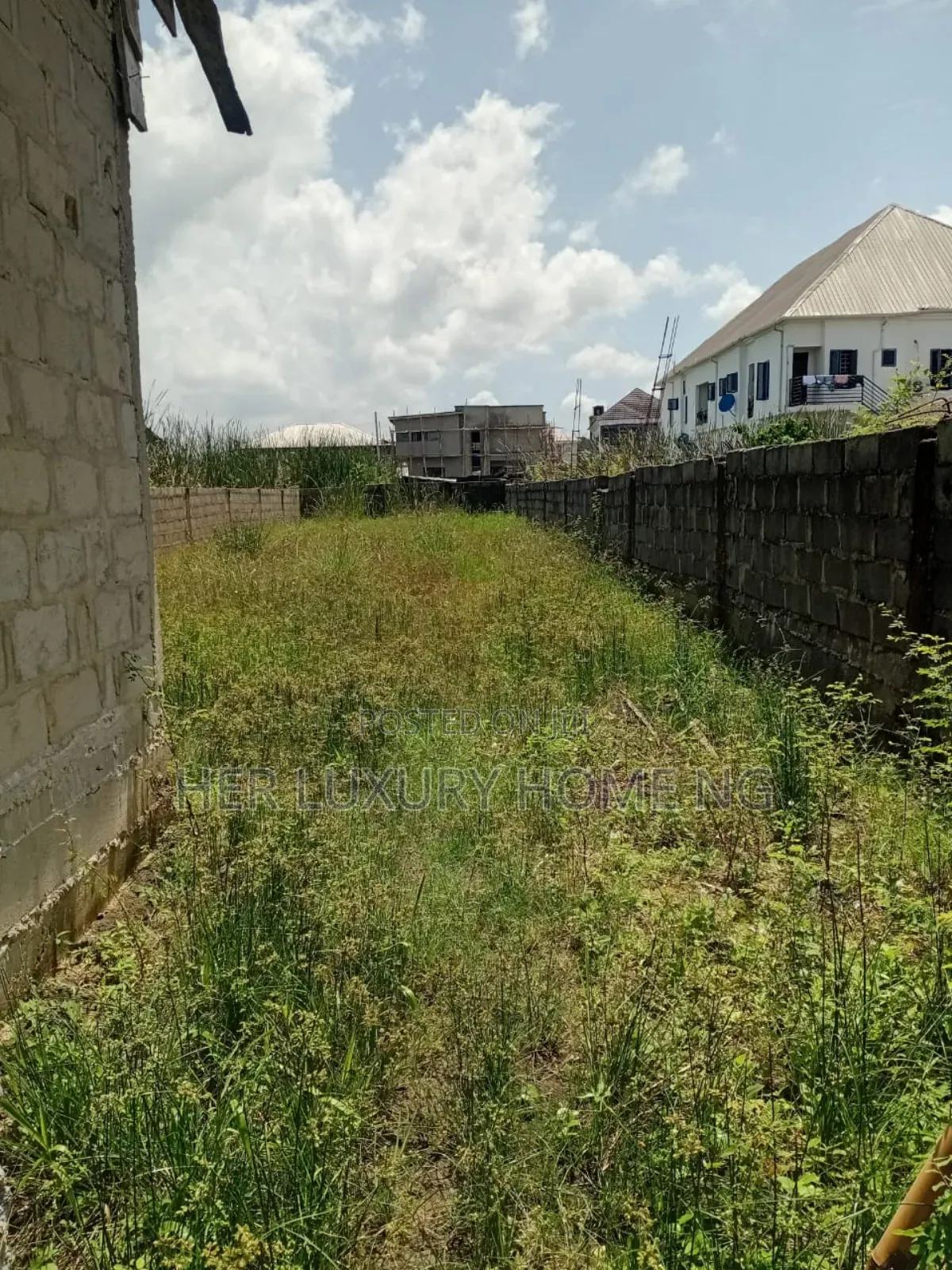 Half Plot of Dry Land With a Roomself,Shop and Security House in Badore