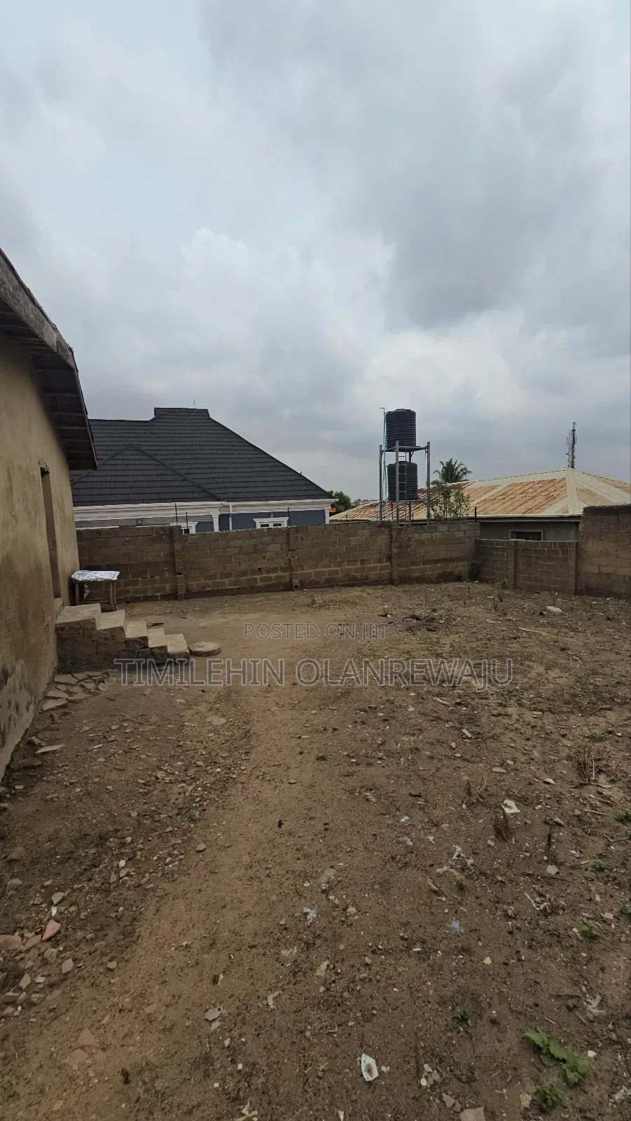 A Big Plot of Land at Airport Area, Alakia, Old Ife Road Ibadan in Alakia