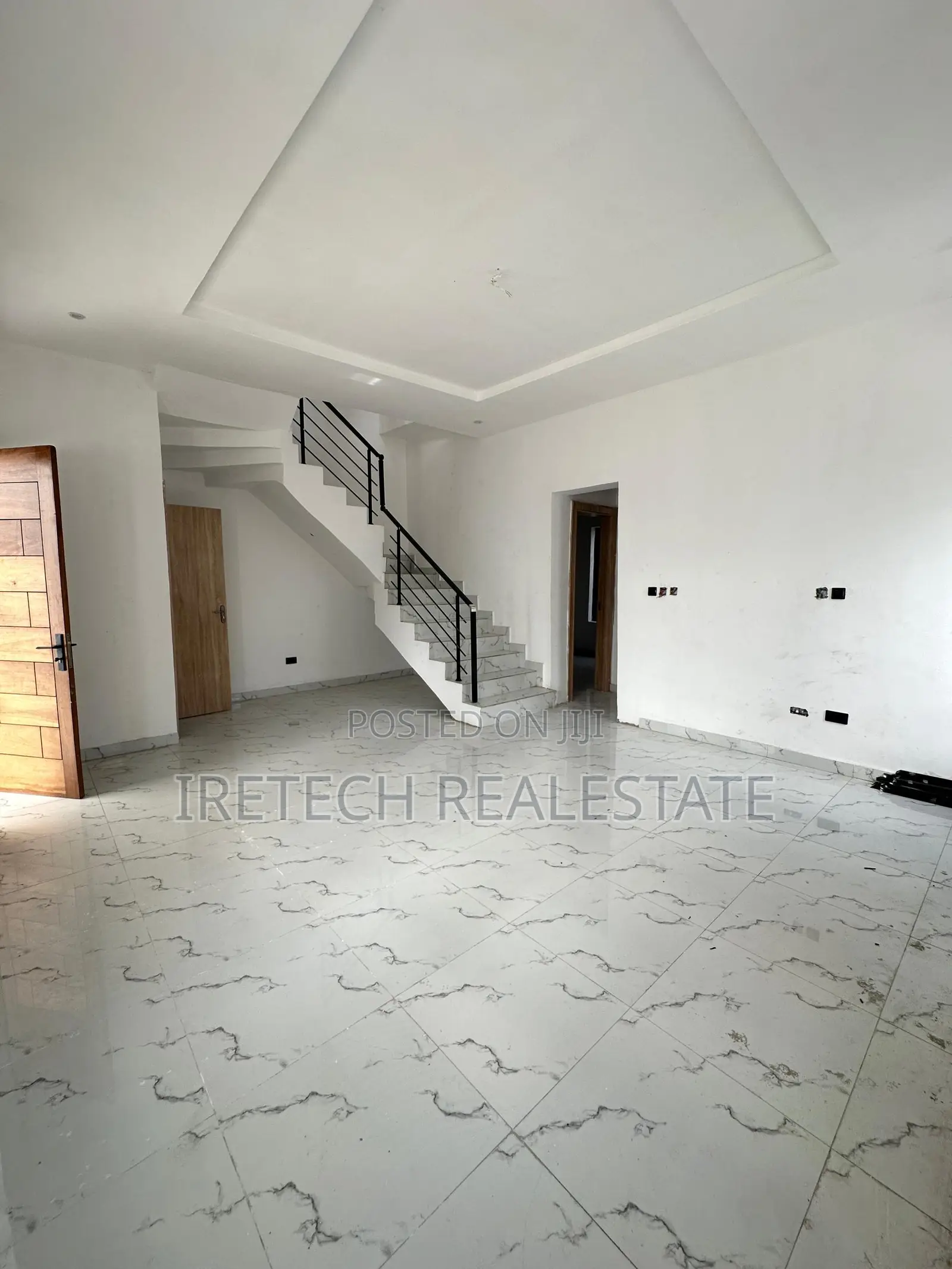 4bdrm Townhouse/Terrace in Orchid In An Estate, Lekki Phase 2 for sale in Lekki Phase 2