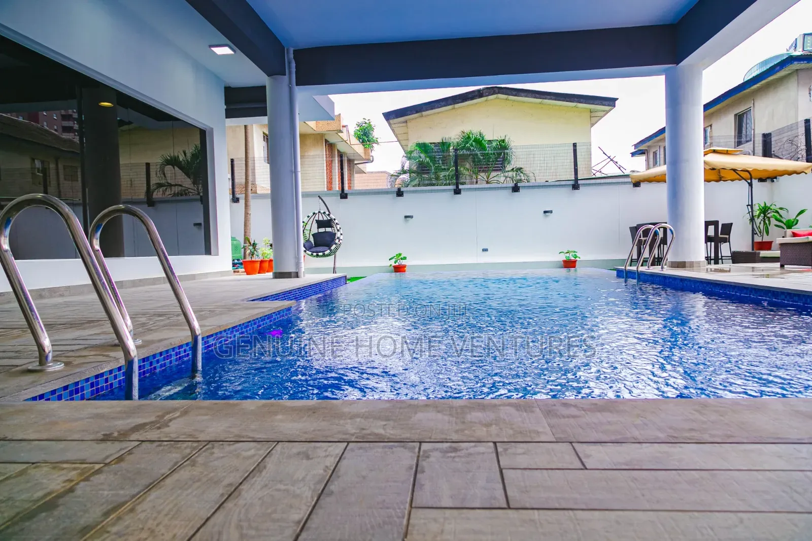 3bdrm Apartment in Ademola Adetokunbo for rent in Ademola Adetokunbo