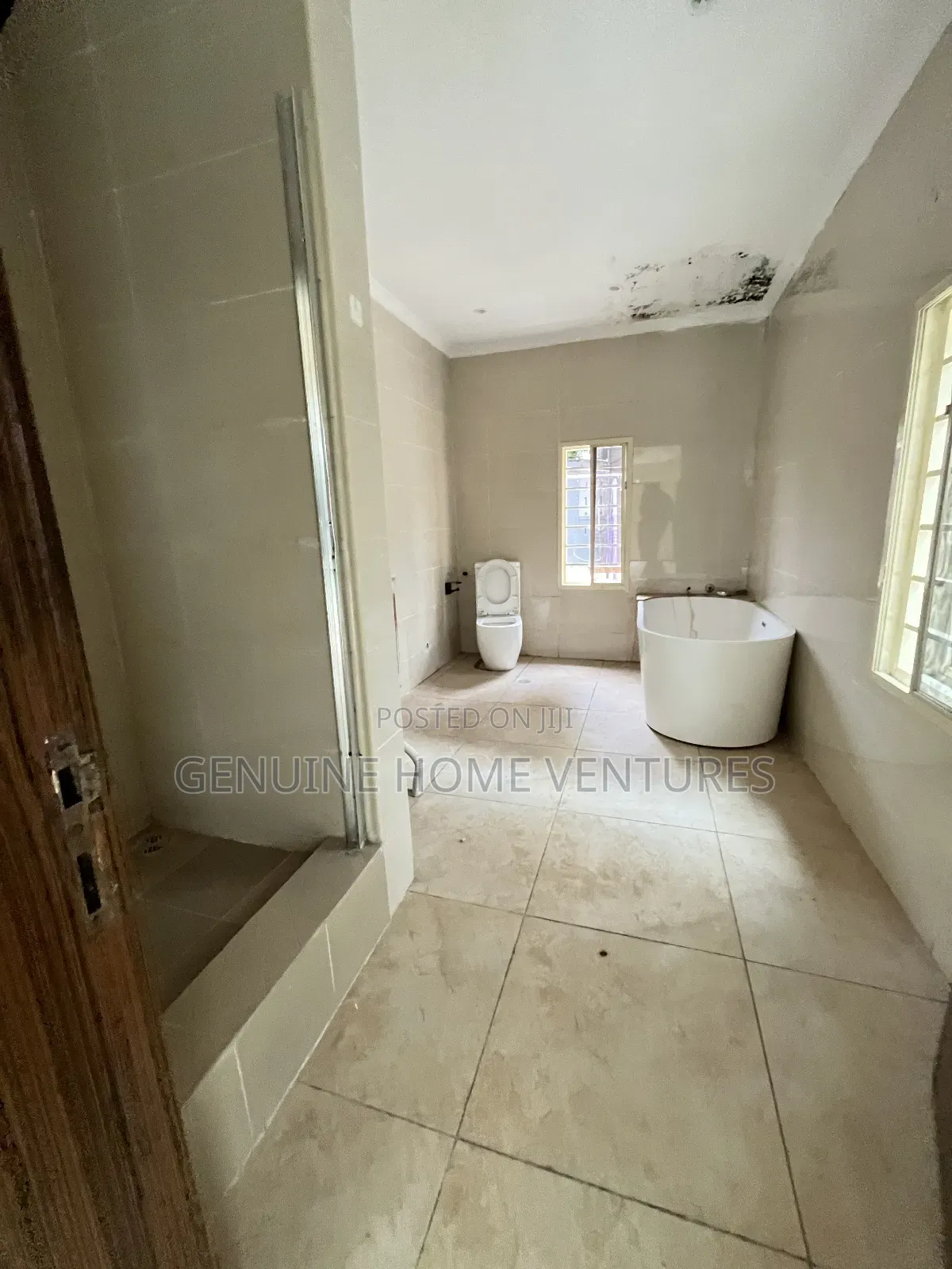 4bdrm Apartment in Awolowo Road for rent in Awolowo Road