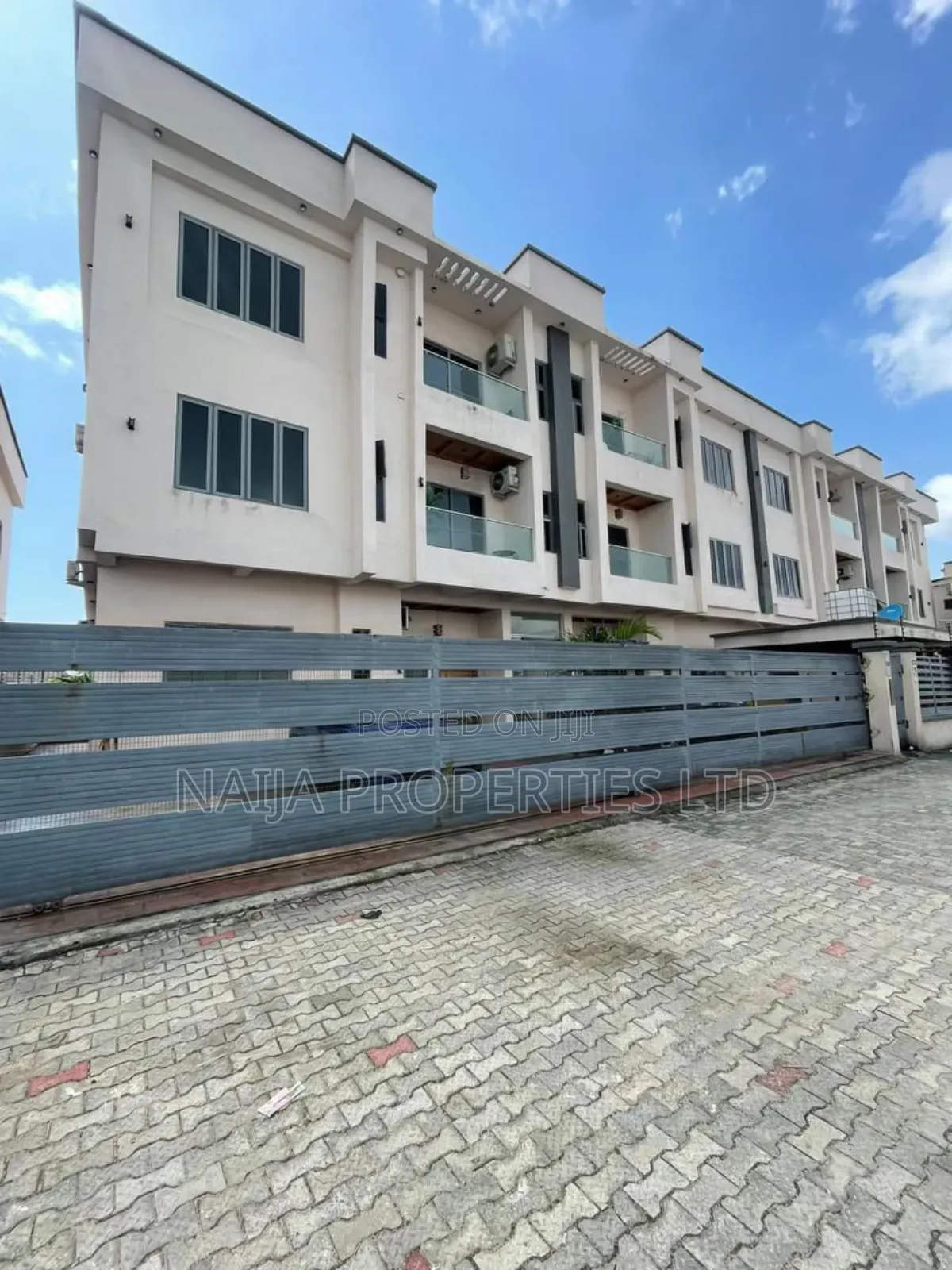 Furnished 2bdrm Apartment in Agungi for rent in Agungi