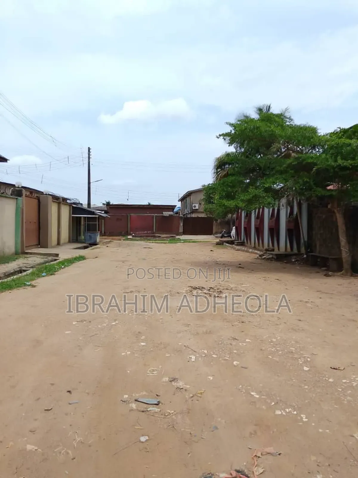 Fenced and Gated Dry Land on Plot of Land. in Baruwa