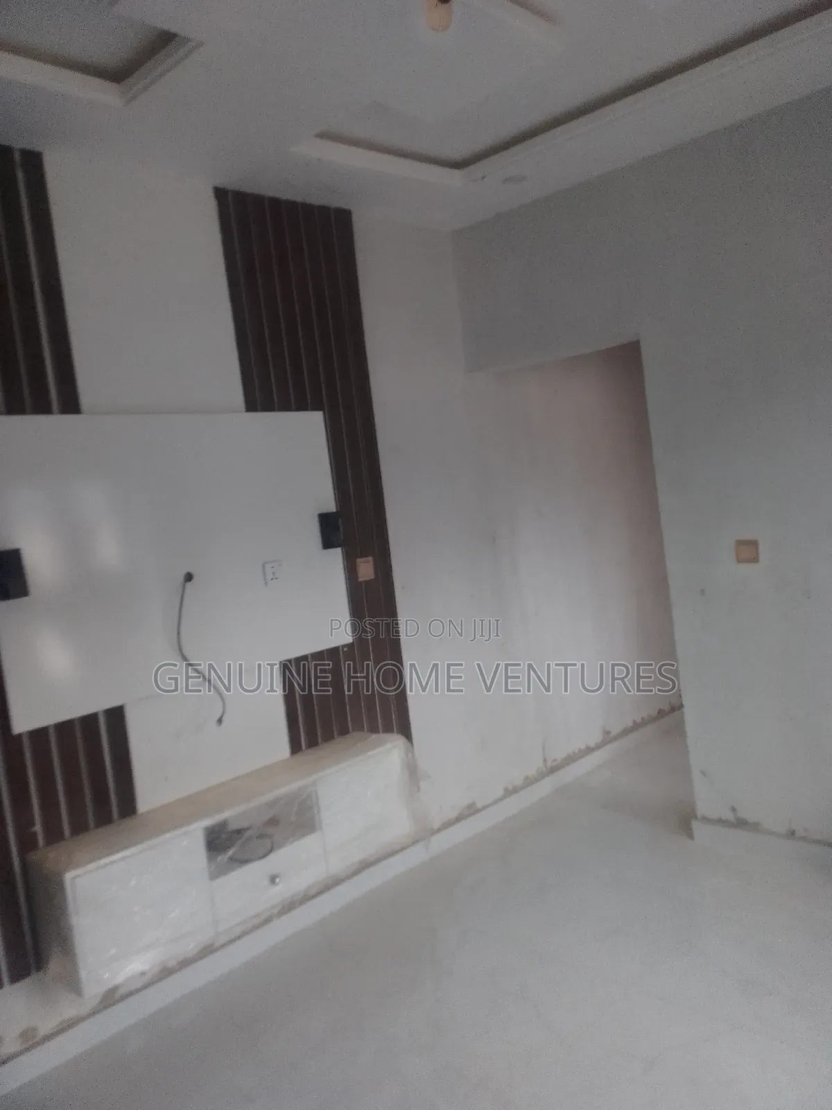 Mini Flat in Agric for rent in Agric