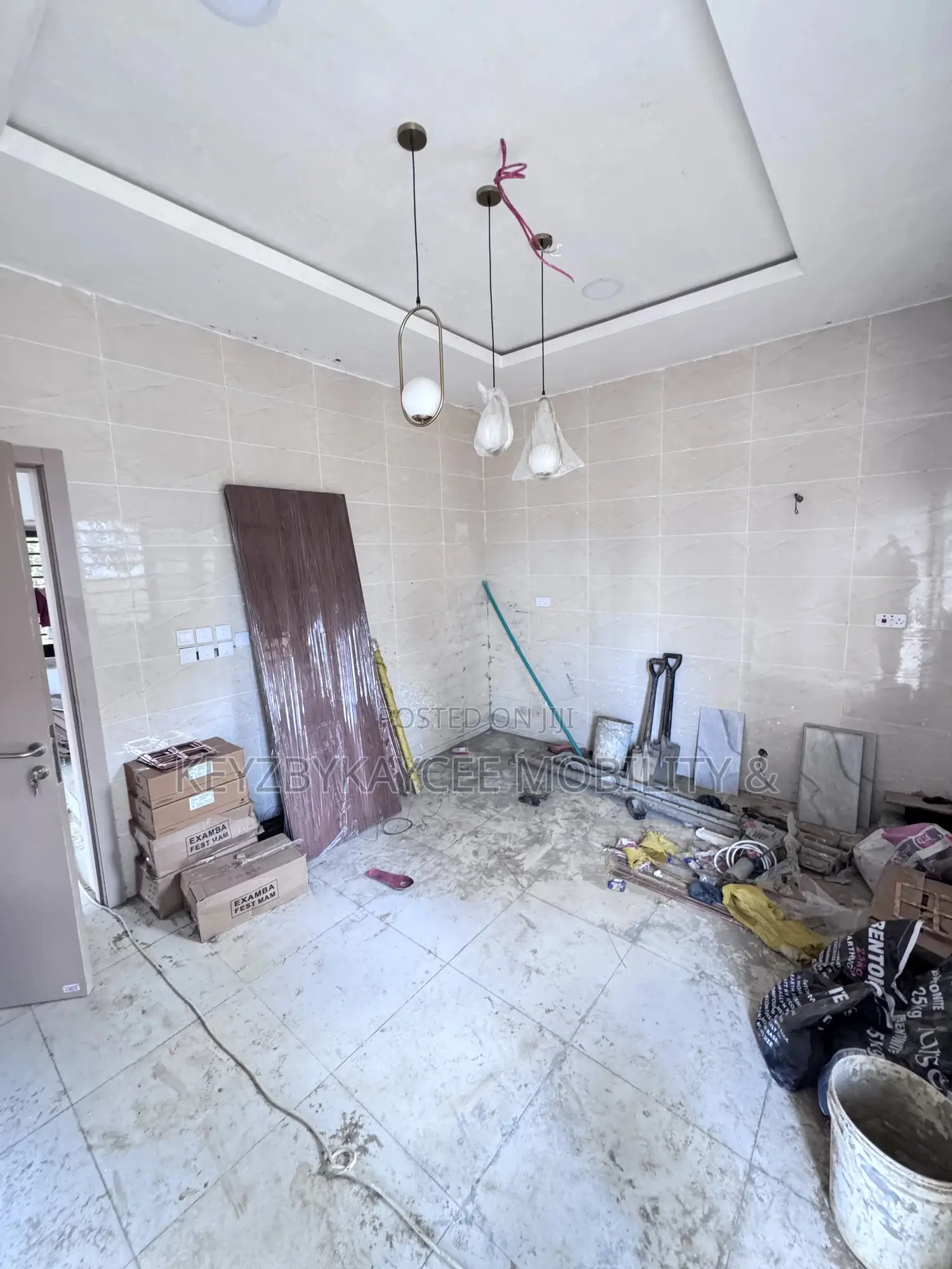 4bdrm Duplex in Surulere for sale in Surulere