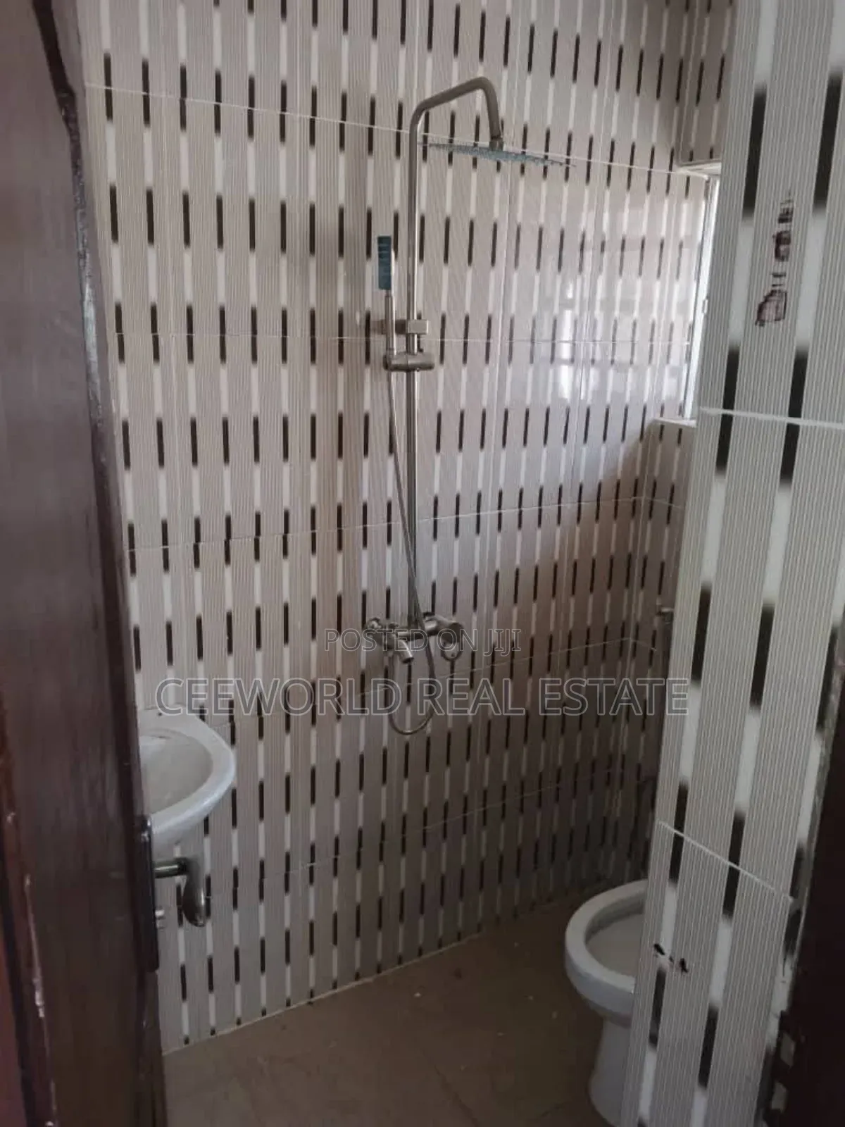3bdrm Bungalow in Jankata Kuola, Akala Express for rent in Akala Express