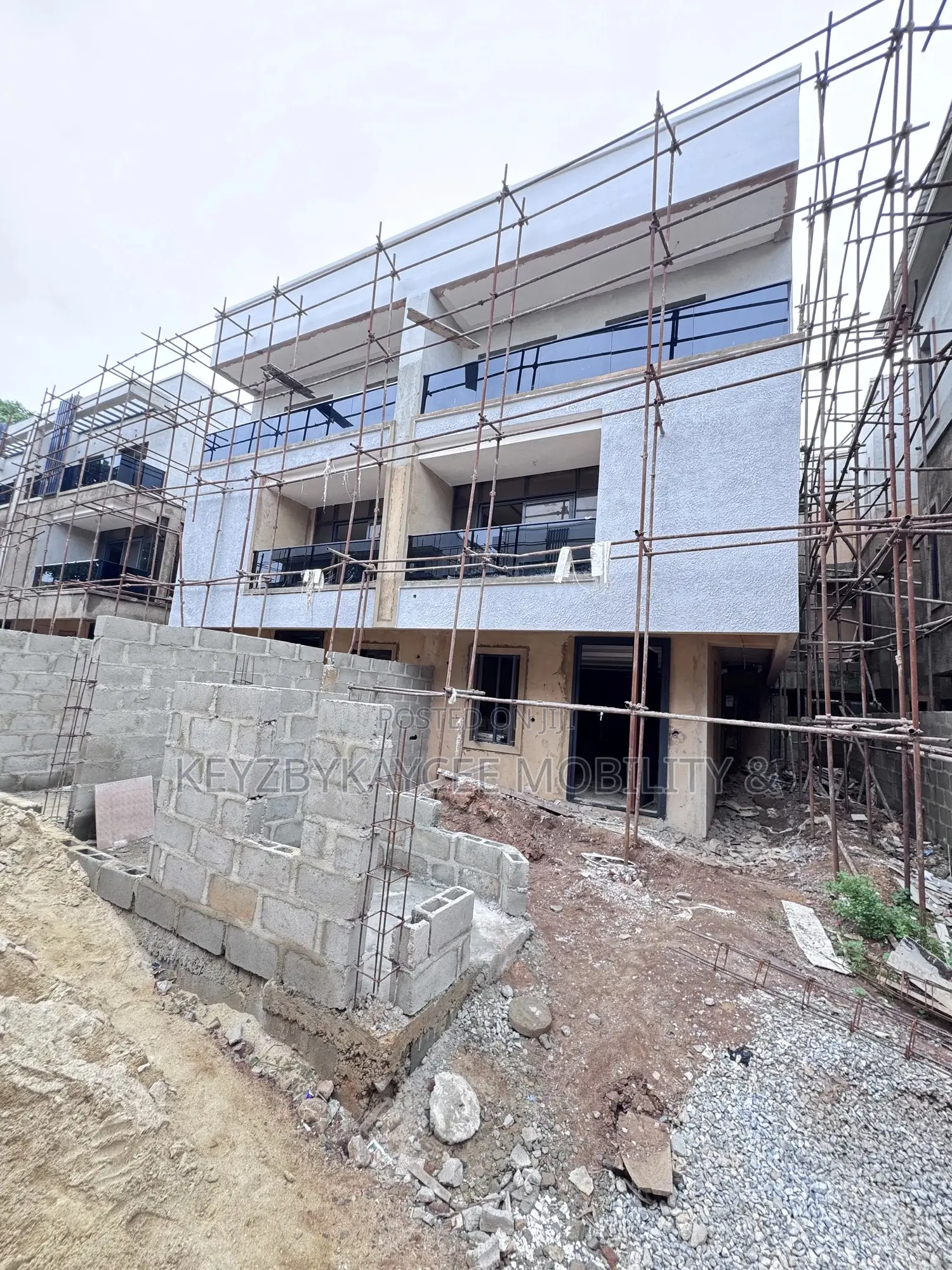 5bdrm Duplex in Ikeja Gra for sale in Ikeja GRA
