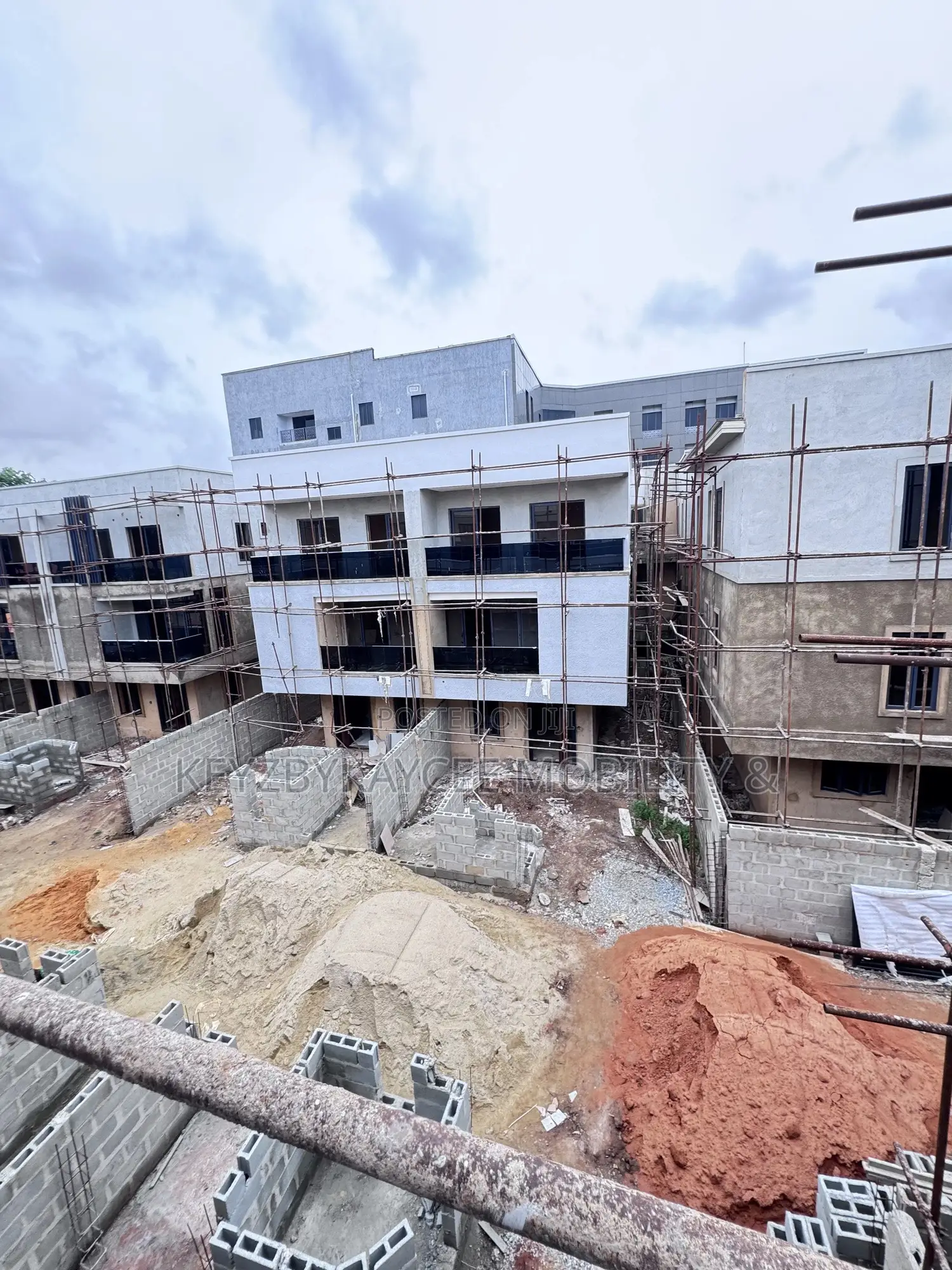 5bdrm Duplex in Ikeja Gra for sale in Ikeja GRA