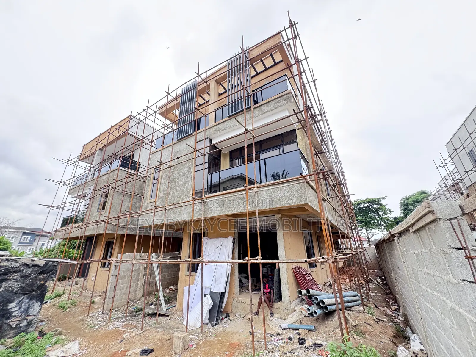 7bdrm Duplex in Ikeja Gra for sale in Ikeja GRA
