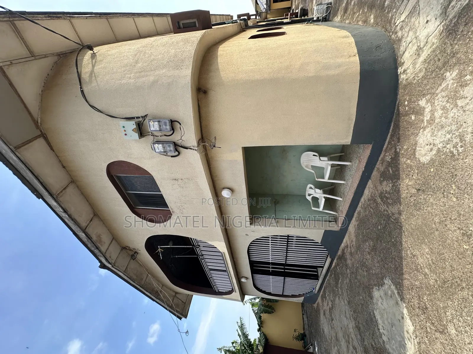 15bdrm Block of Flats in Alagbado Lagos State for sale in Alagbado