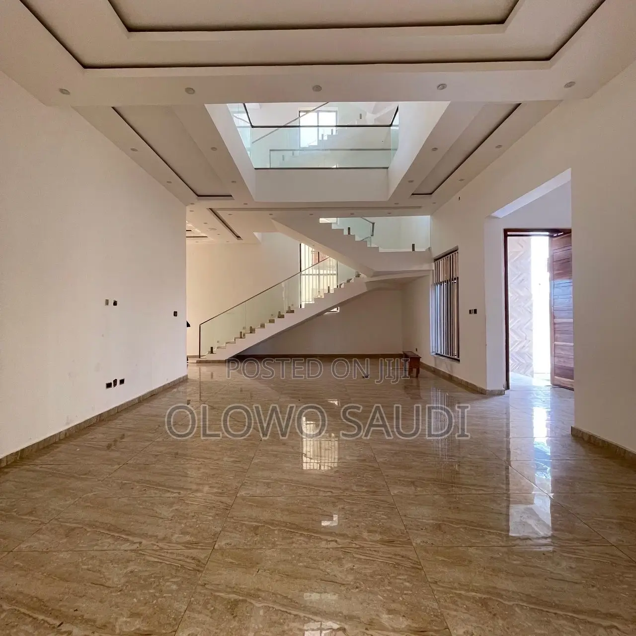 6bdrm Duplex in Lekki for sale in Lekki Phase 1