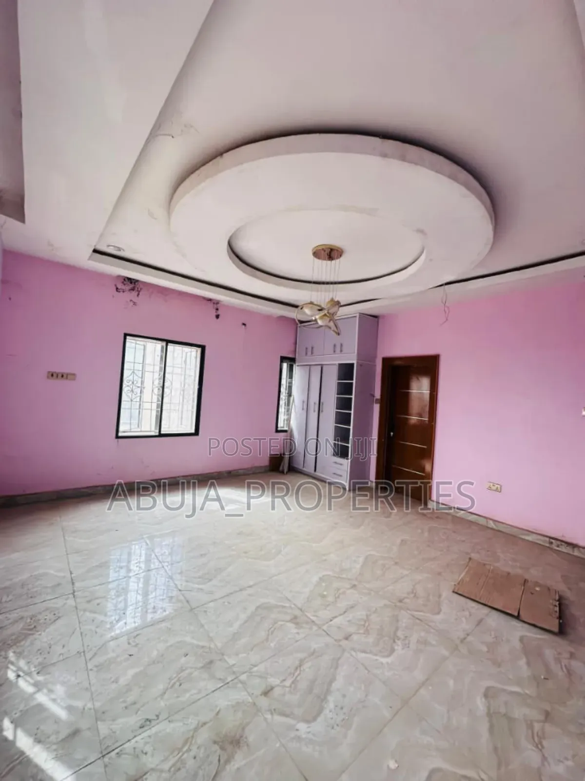 3bdrm Apartment in In A Serene Estate, Wuse 2 for rent in Wuse 2