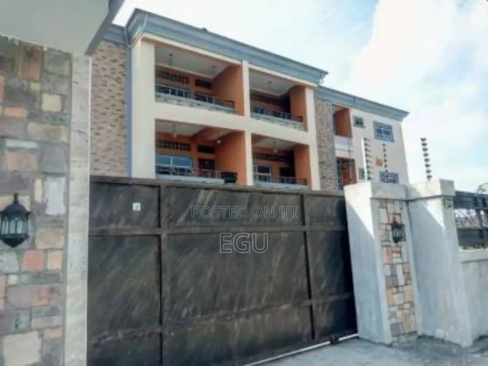 Furnished 3bdrm Apartment in Agbani Road, Enugu for rent in Enugu