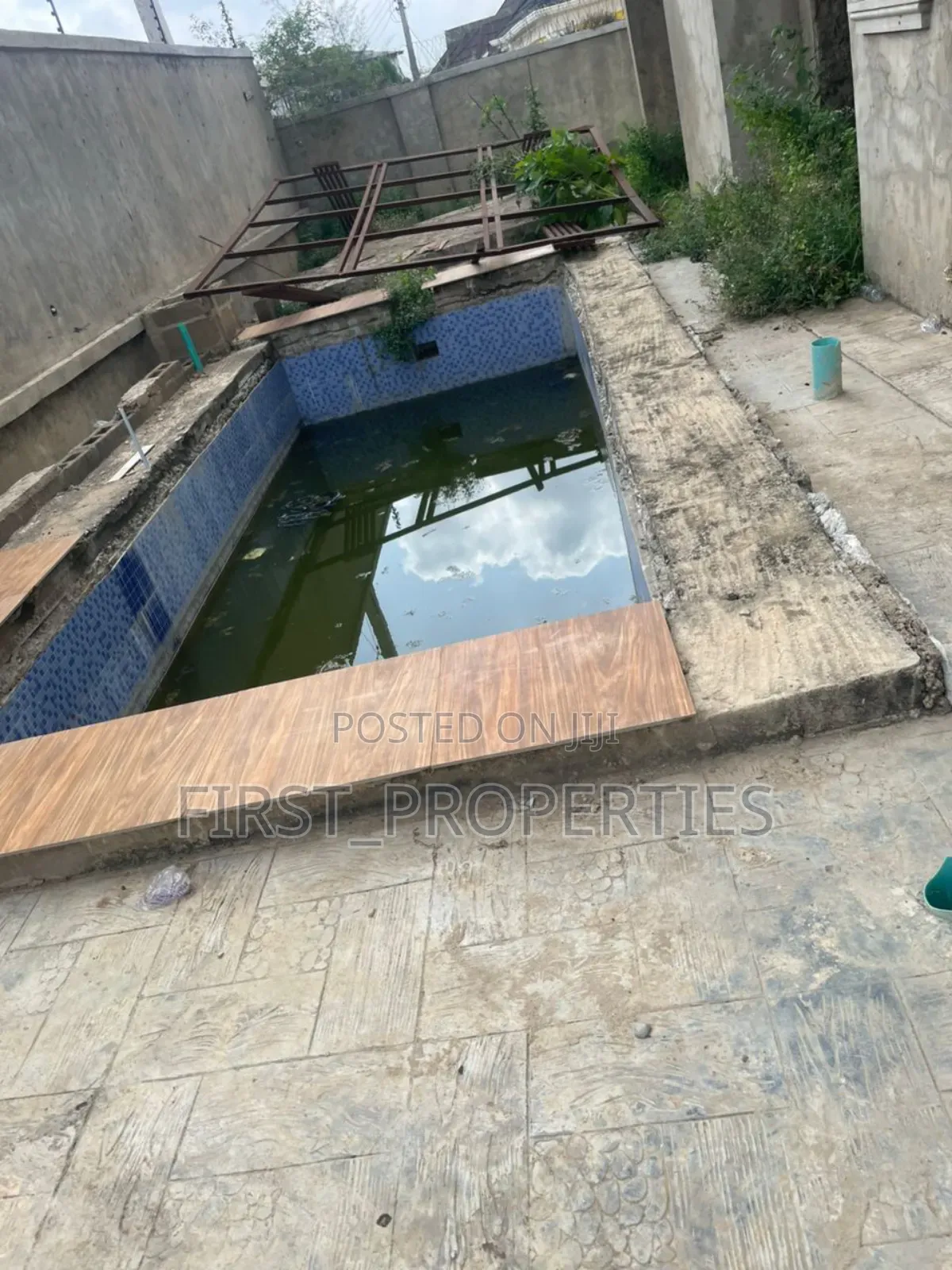 Furnished 6bdrm Duplex in Behind Alheri Hotel for sale in Akala Express