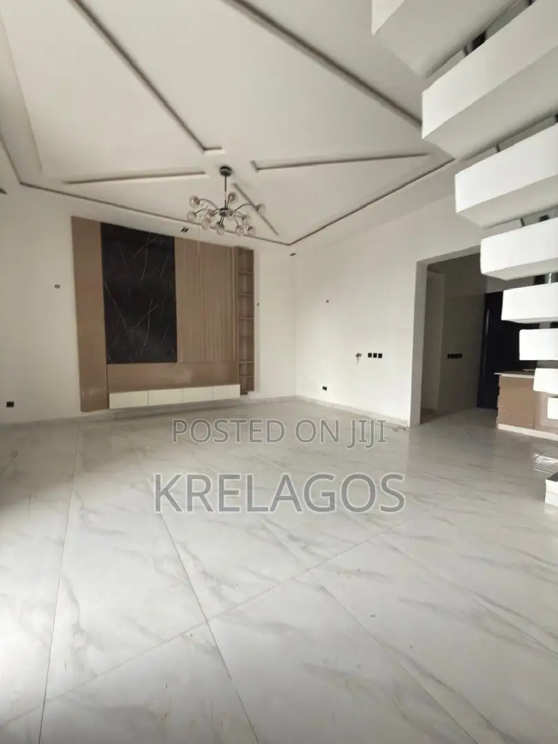 3bdrm Duplex in Ajah, Ikota for sale in Ikota