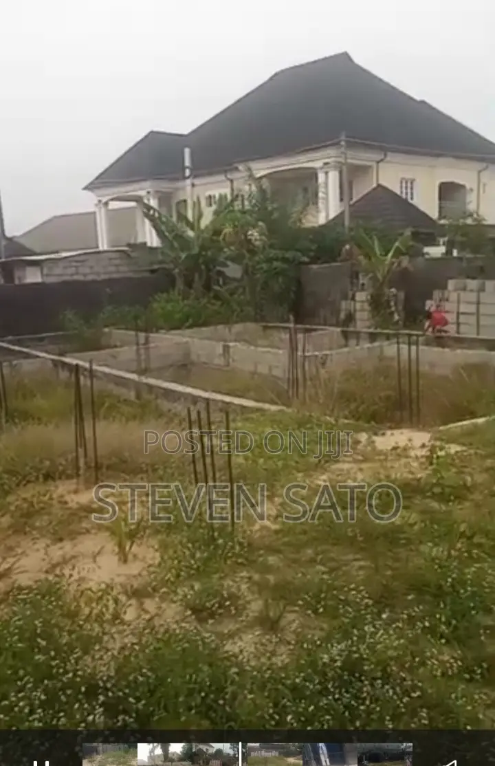 Land for Sale in Lakowe