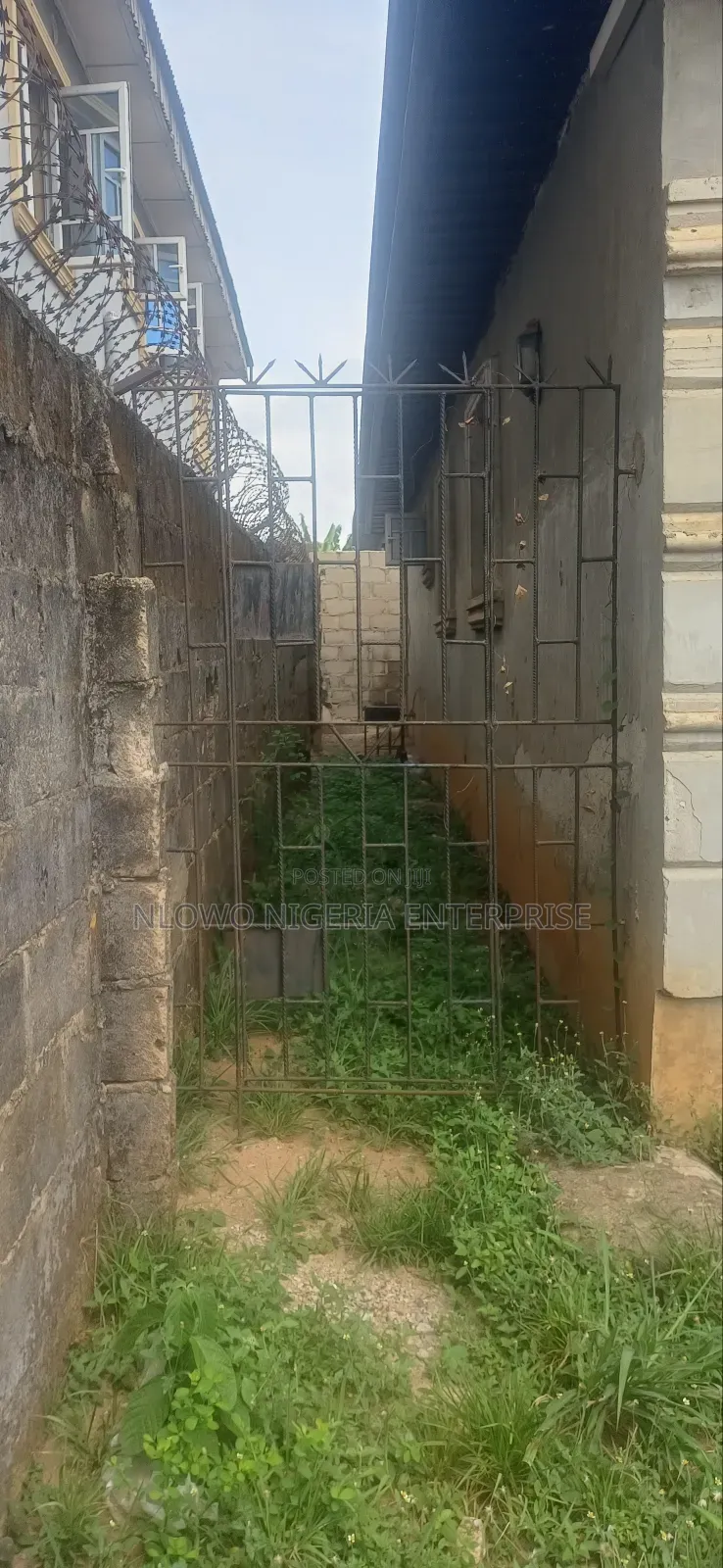 3bdrm Bungalow in Kajola Estate, Isawo for sale in Isawo